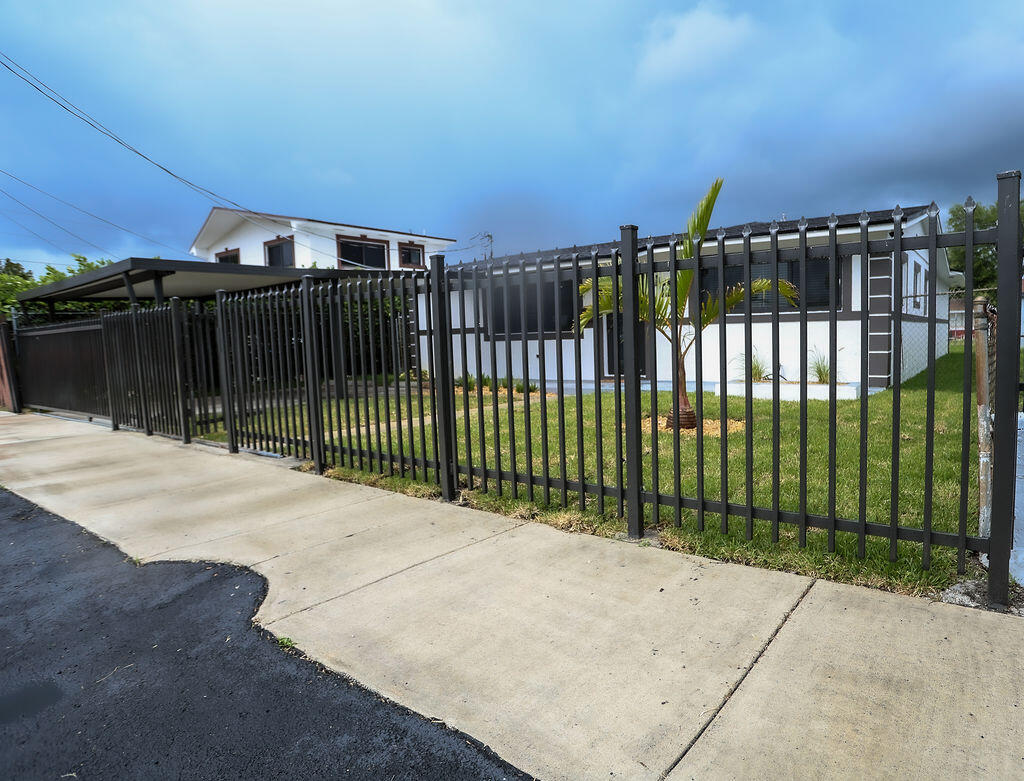 RAINBOW PARK - Residential
