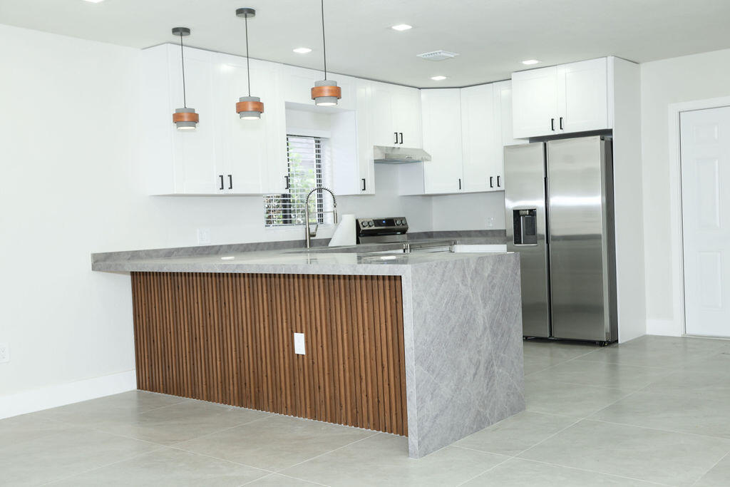 RAINBOW PARK - Residential