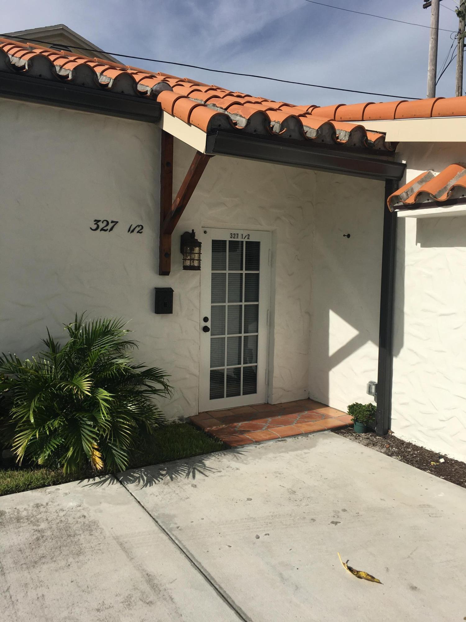 LAFAYETTE PARK - Residential Lease