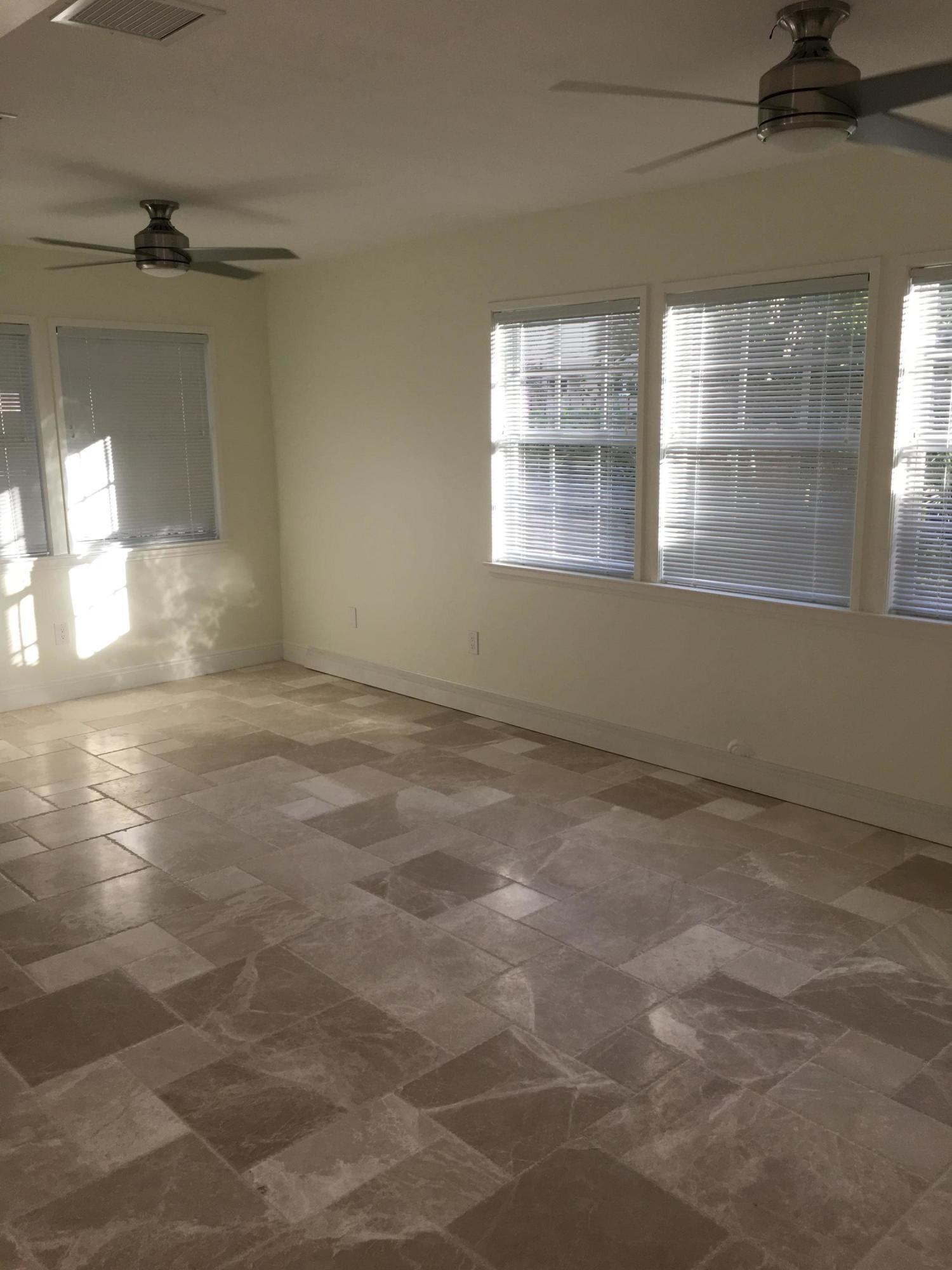 LAFAYETTE PARK - Residential Lease