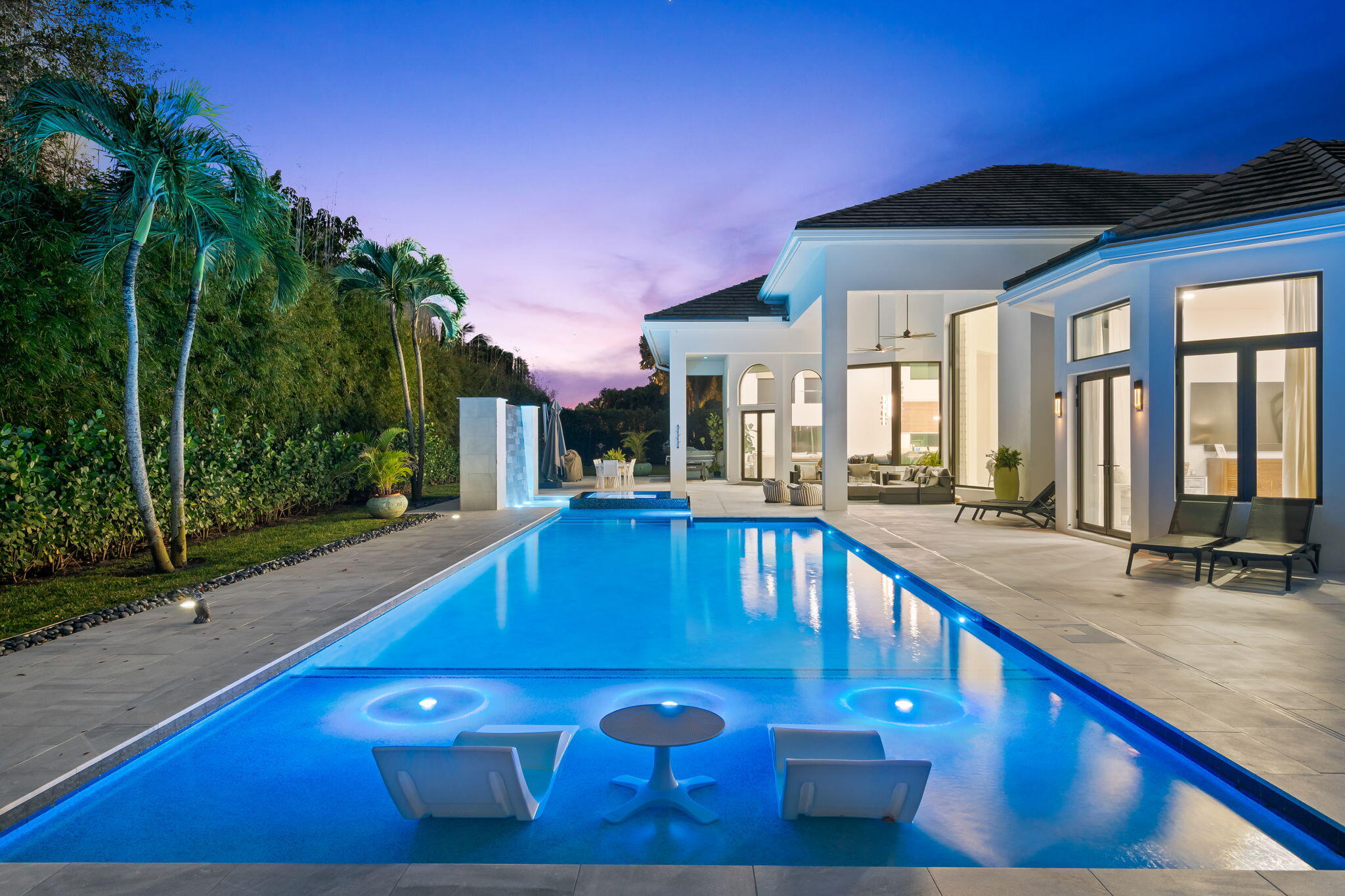 LONG LAKE ESTATES - Residential