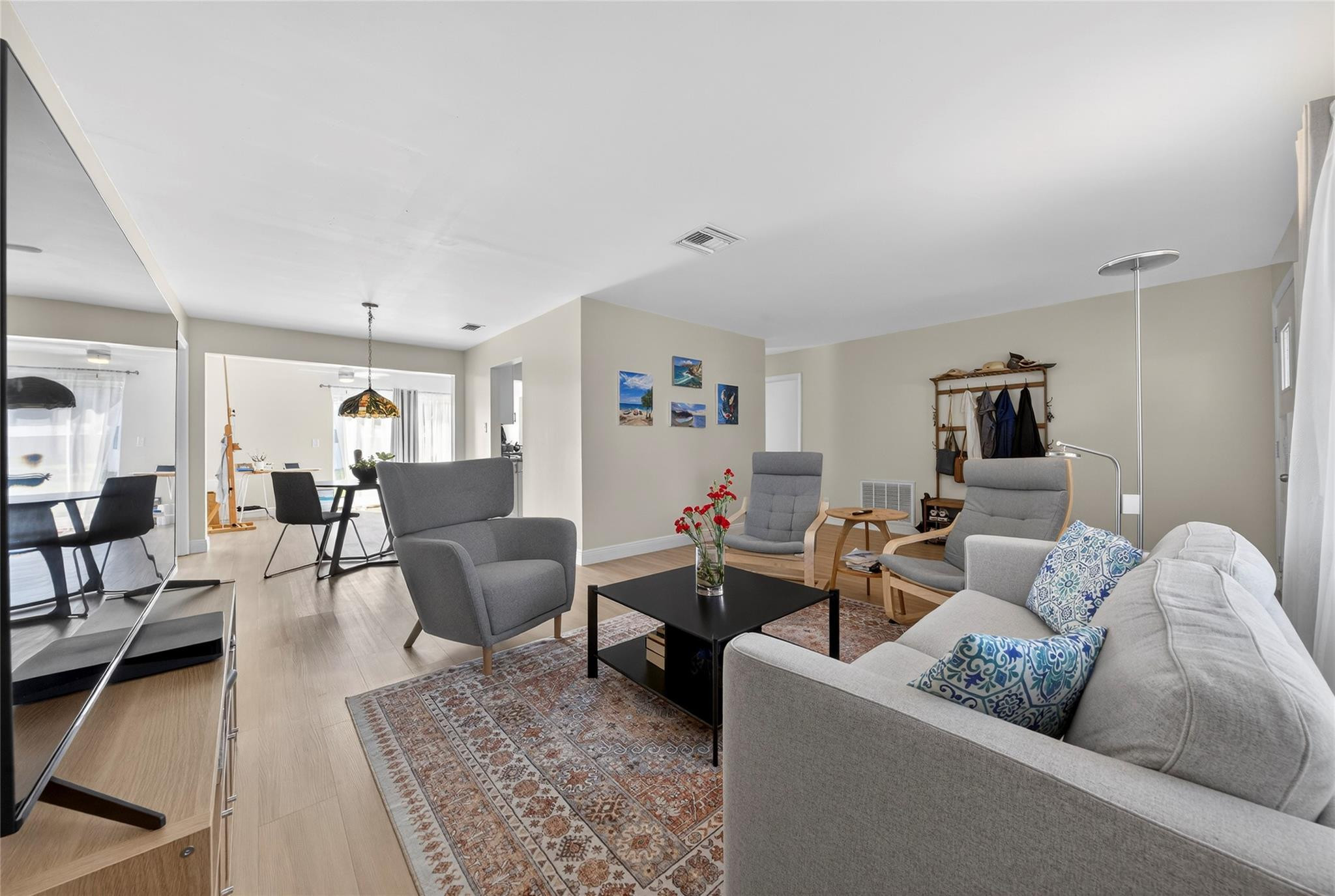 Lauderdale West 3 Sec 83- - Residential