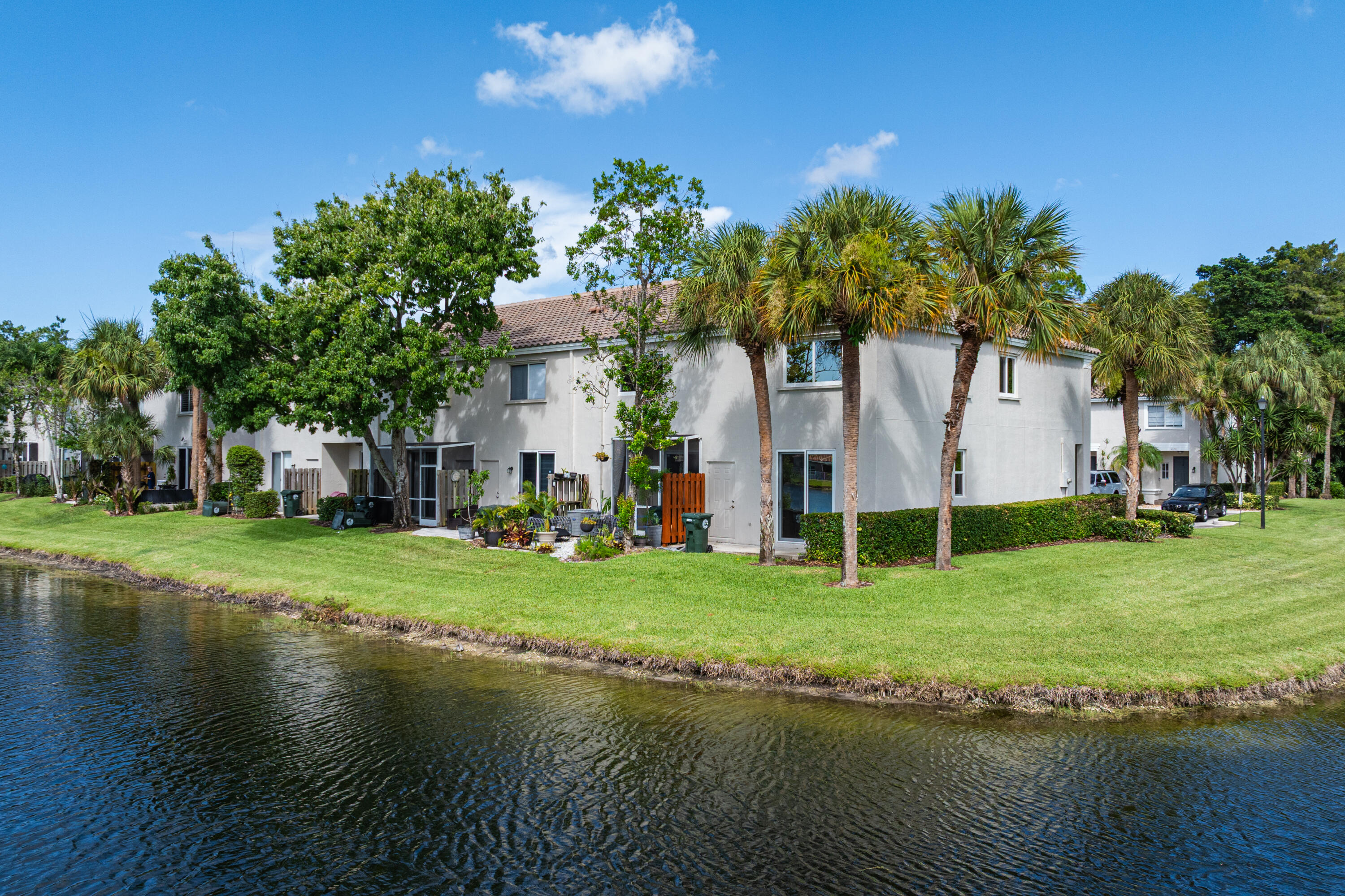 SAWGRASS EXCHANGE PLAT - Residential