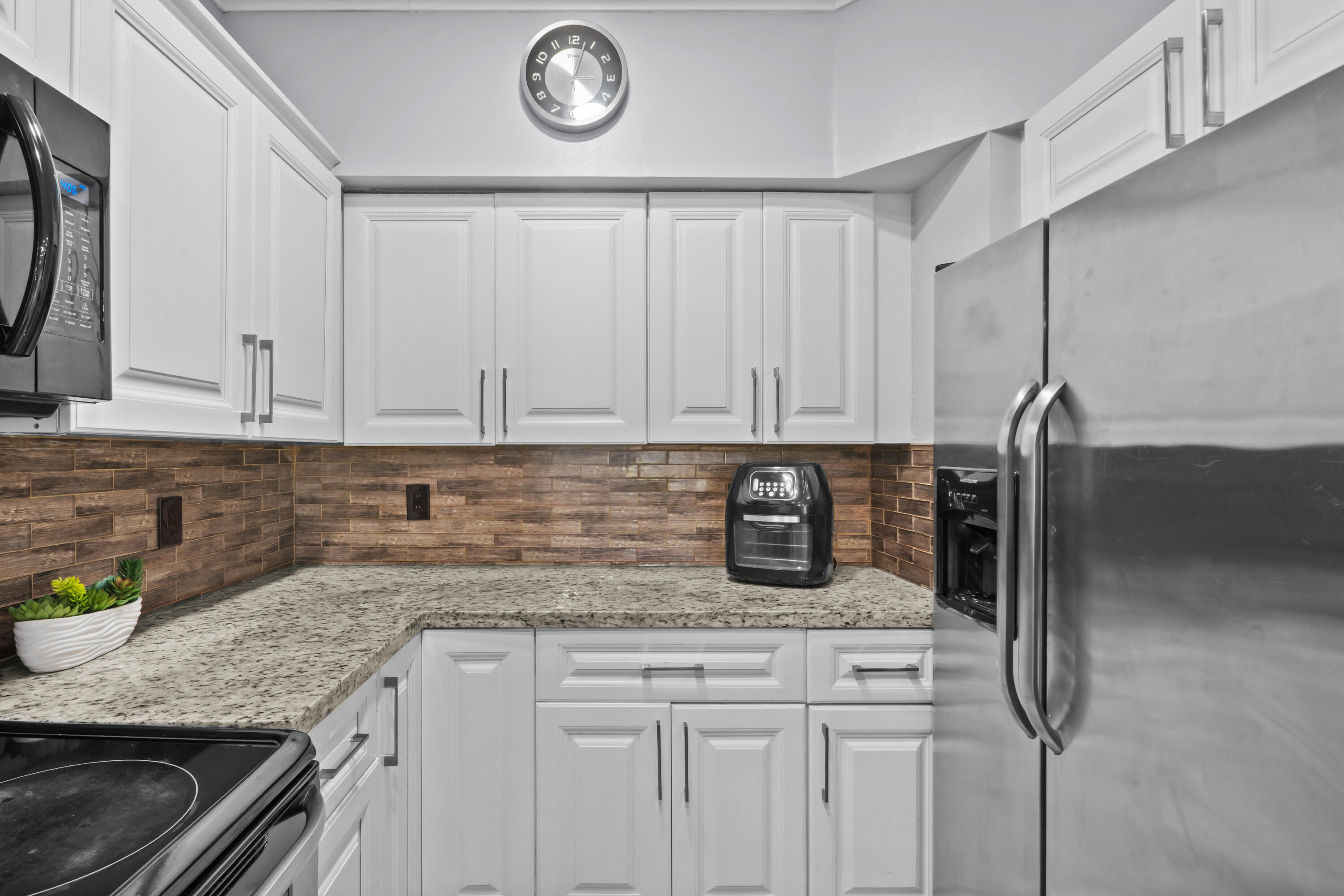 SAWGRASS EXCHANGE PLAT - Residential
