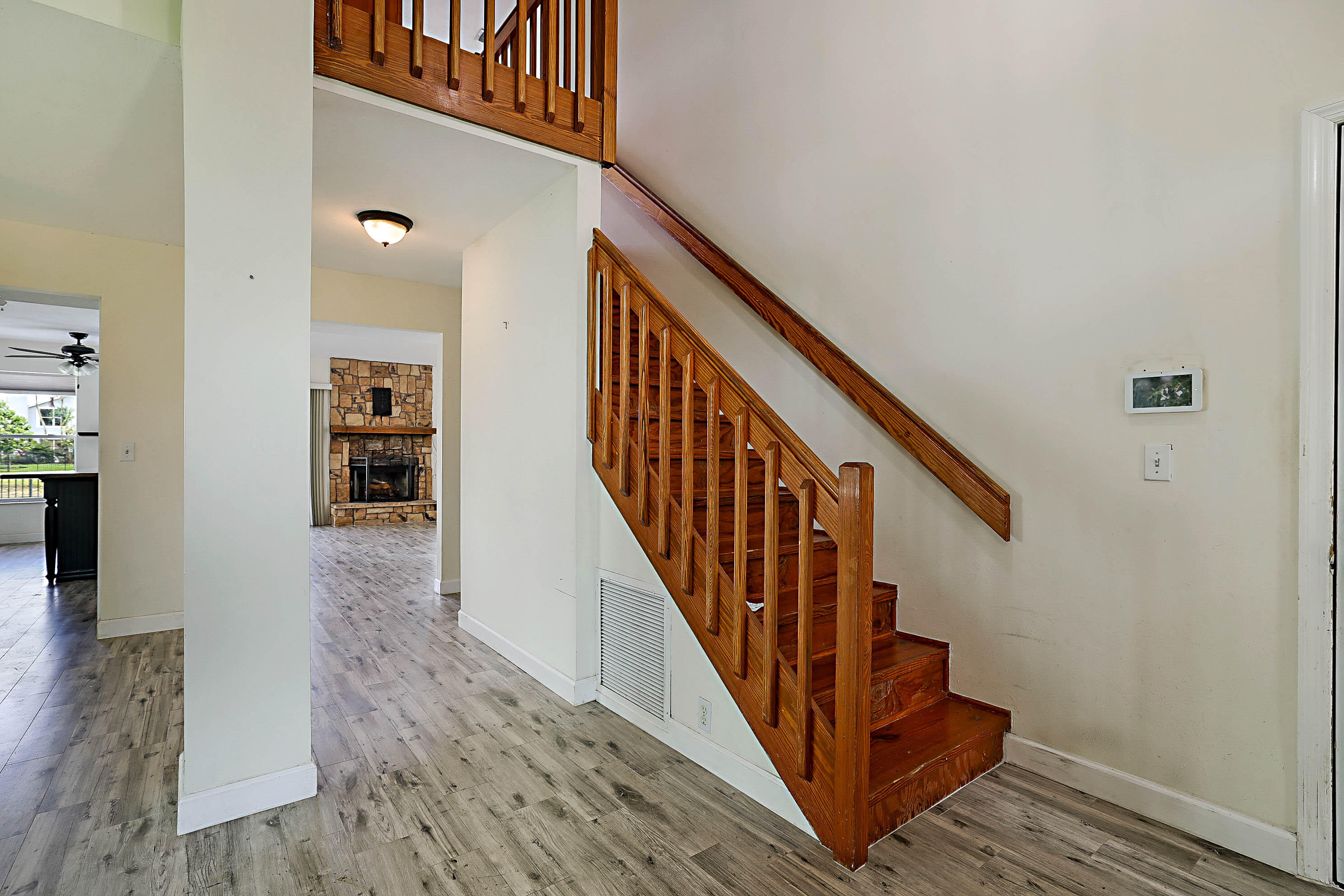 WOODS WALK 1 - Residential