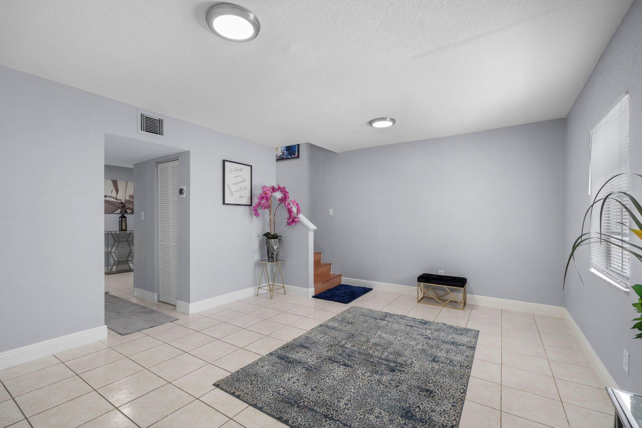 KINGS GARDENS SEC TWO - Residential Lease