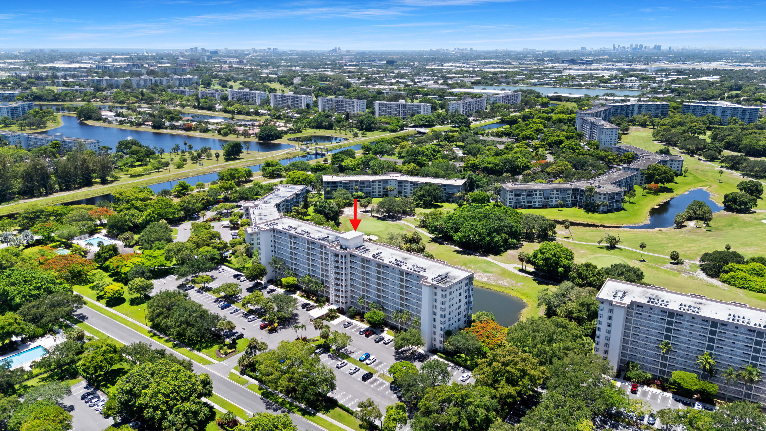 NO 112 PALM-AIRE COUNTRY CLUB - Residential