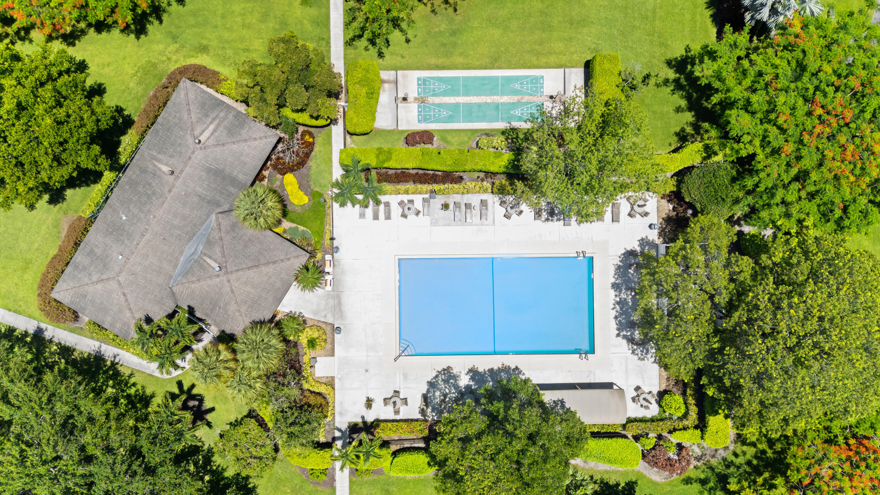NO 112 PALM-AIRE COUNTRY CLUB - Residential