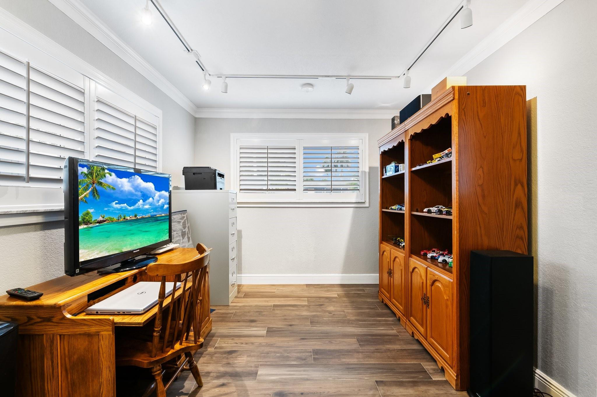 Flamingo Park Sec C 38-30 - Residential