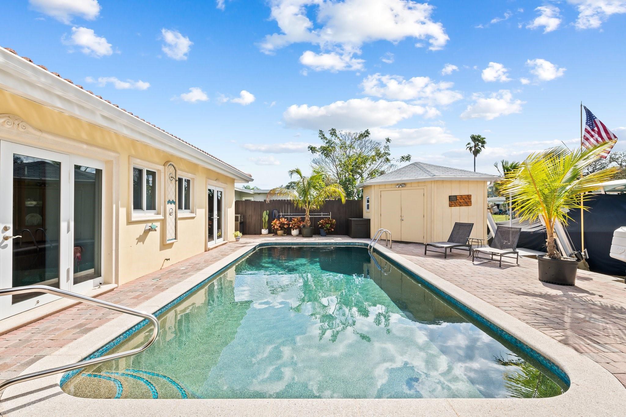 Flamingo Park Sec C 38-30 - Residential