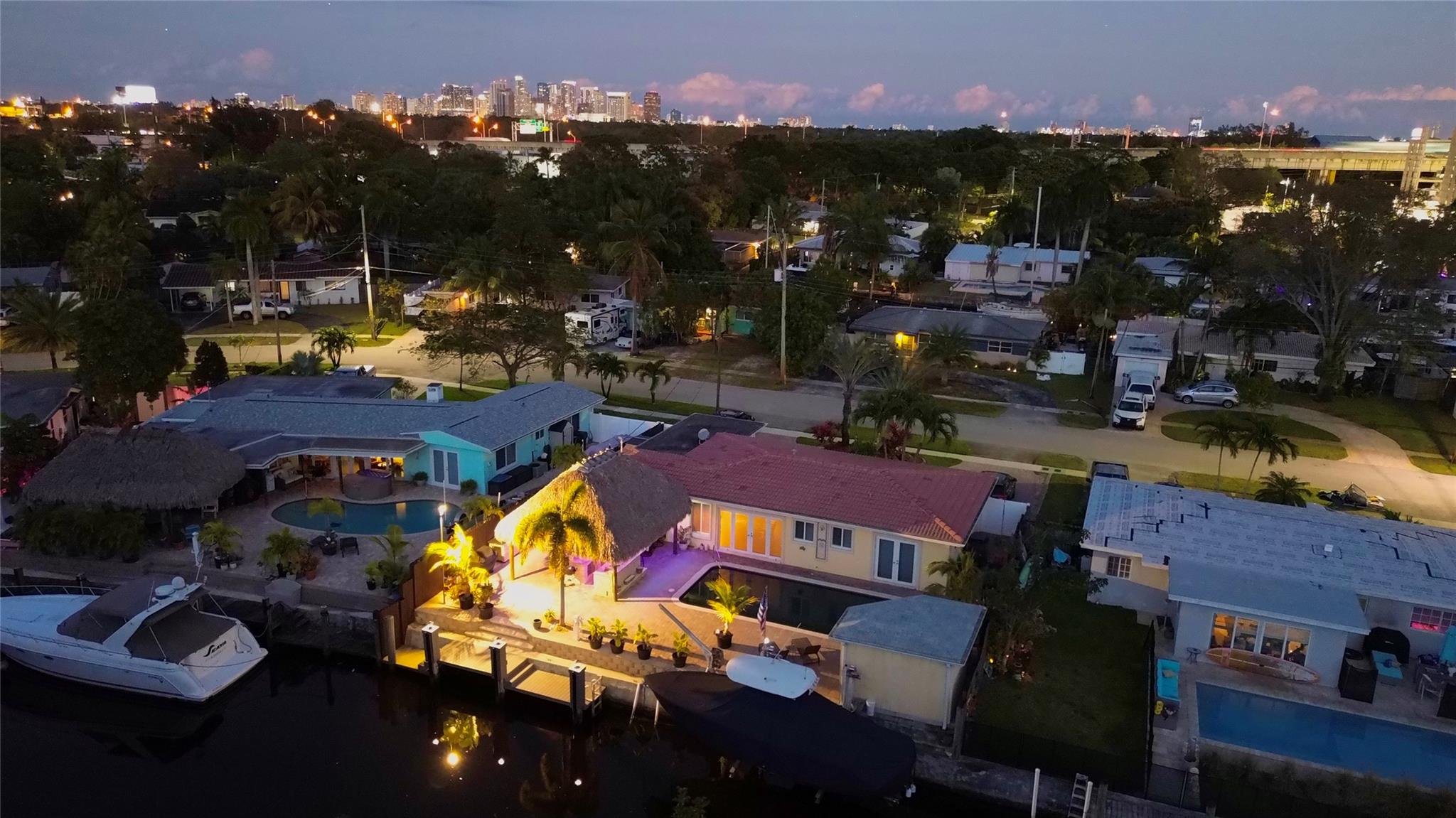 Flamingo Park Sec C 38-30 - Residential