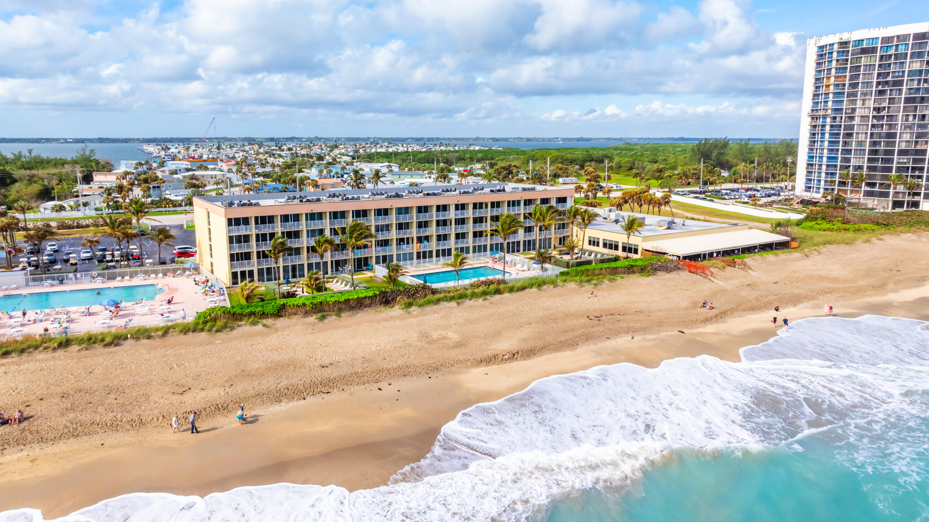 ISLAND BEACH CLUB, A CONDOMINIUM - Residential