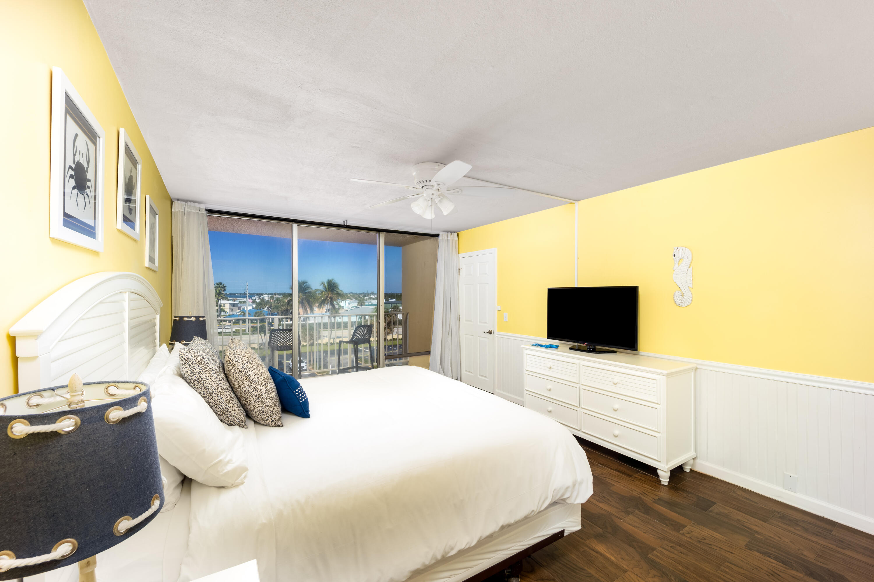 ISLAND BEACH CLUB, A CONDOMINIUM - Residential