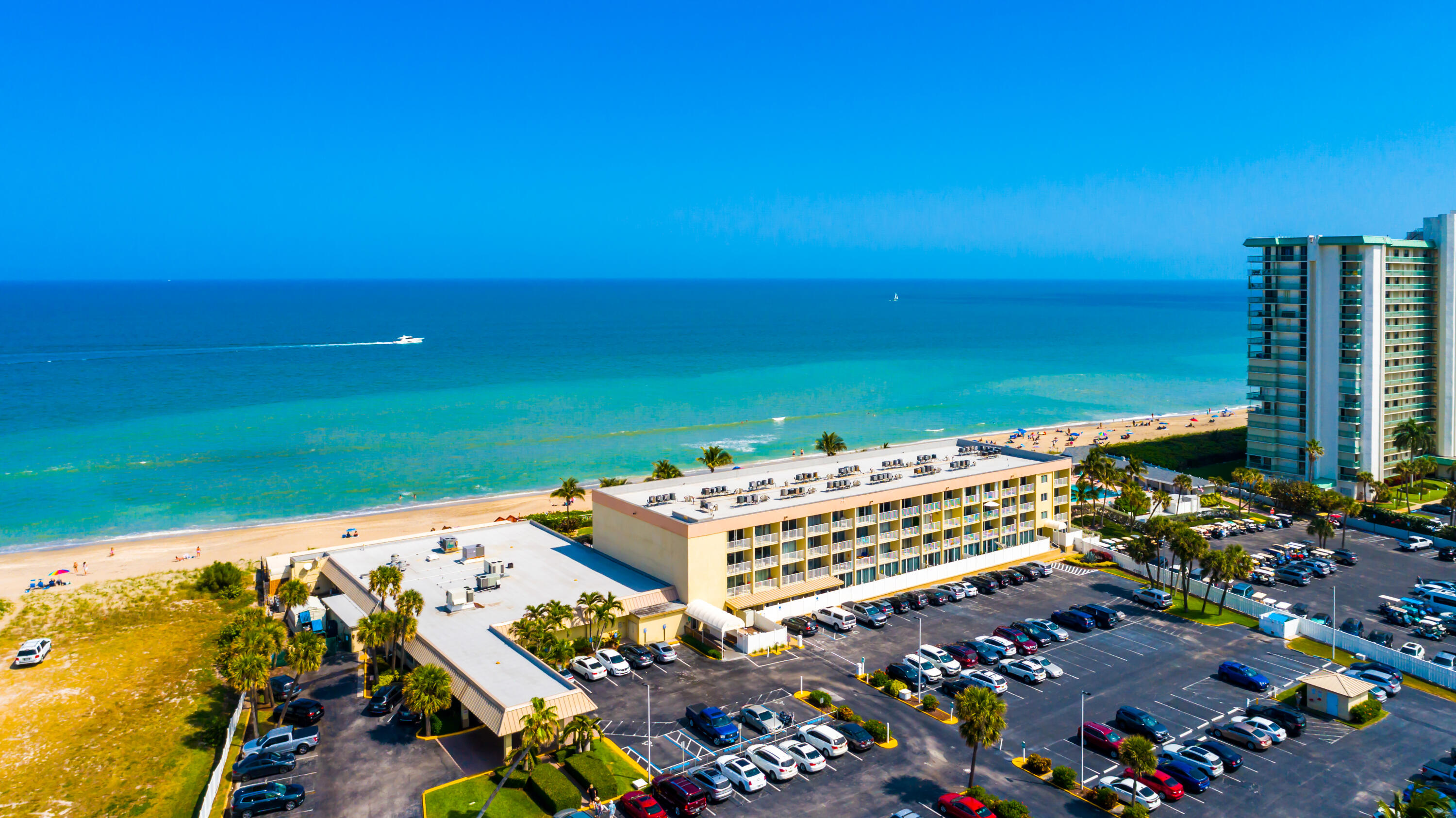 ISLAND BEACH CLUB, A CONDOMINIUM - Residential
