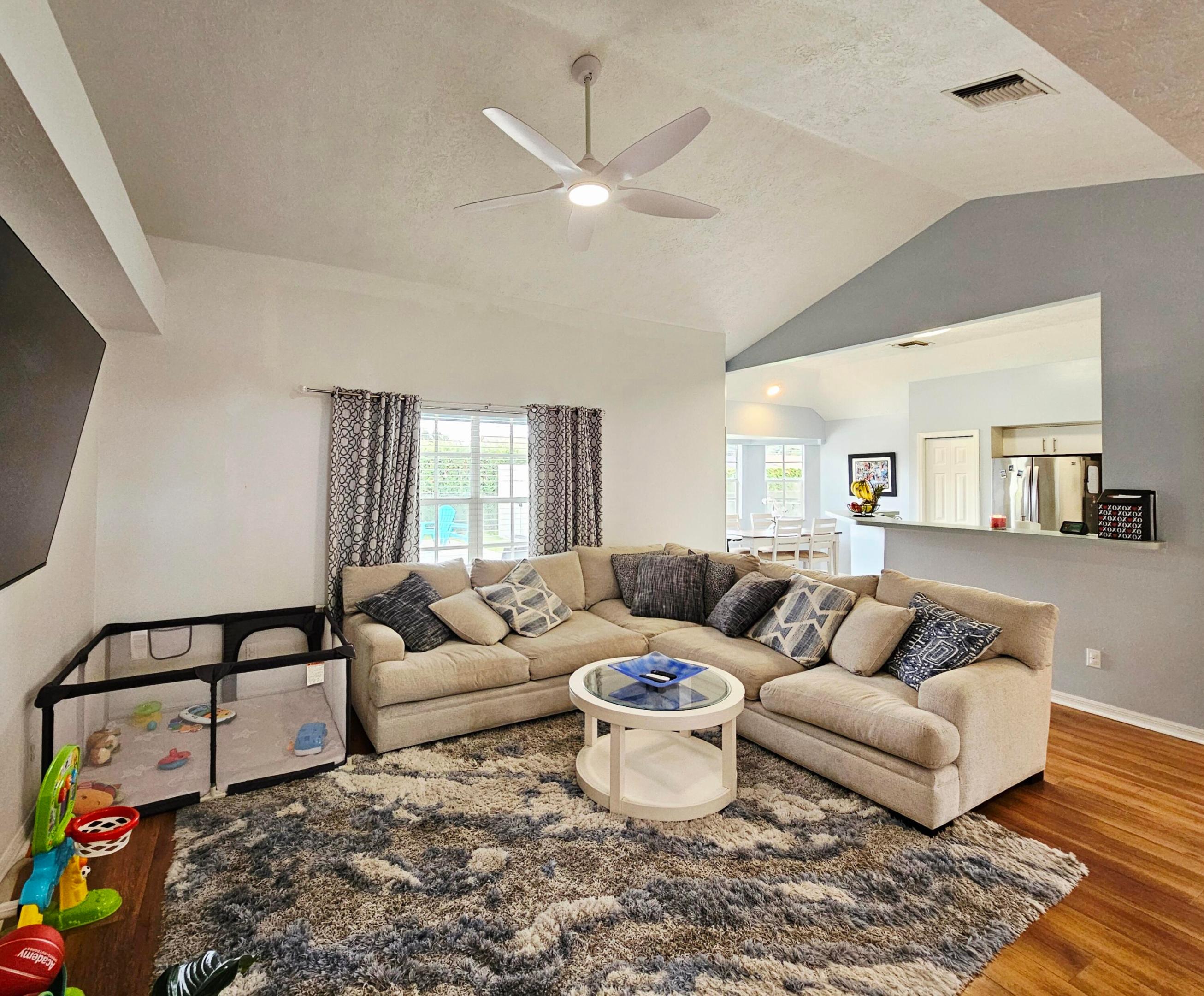 PORT ST LUCIE SECTION 5 - Residential