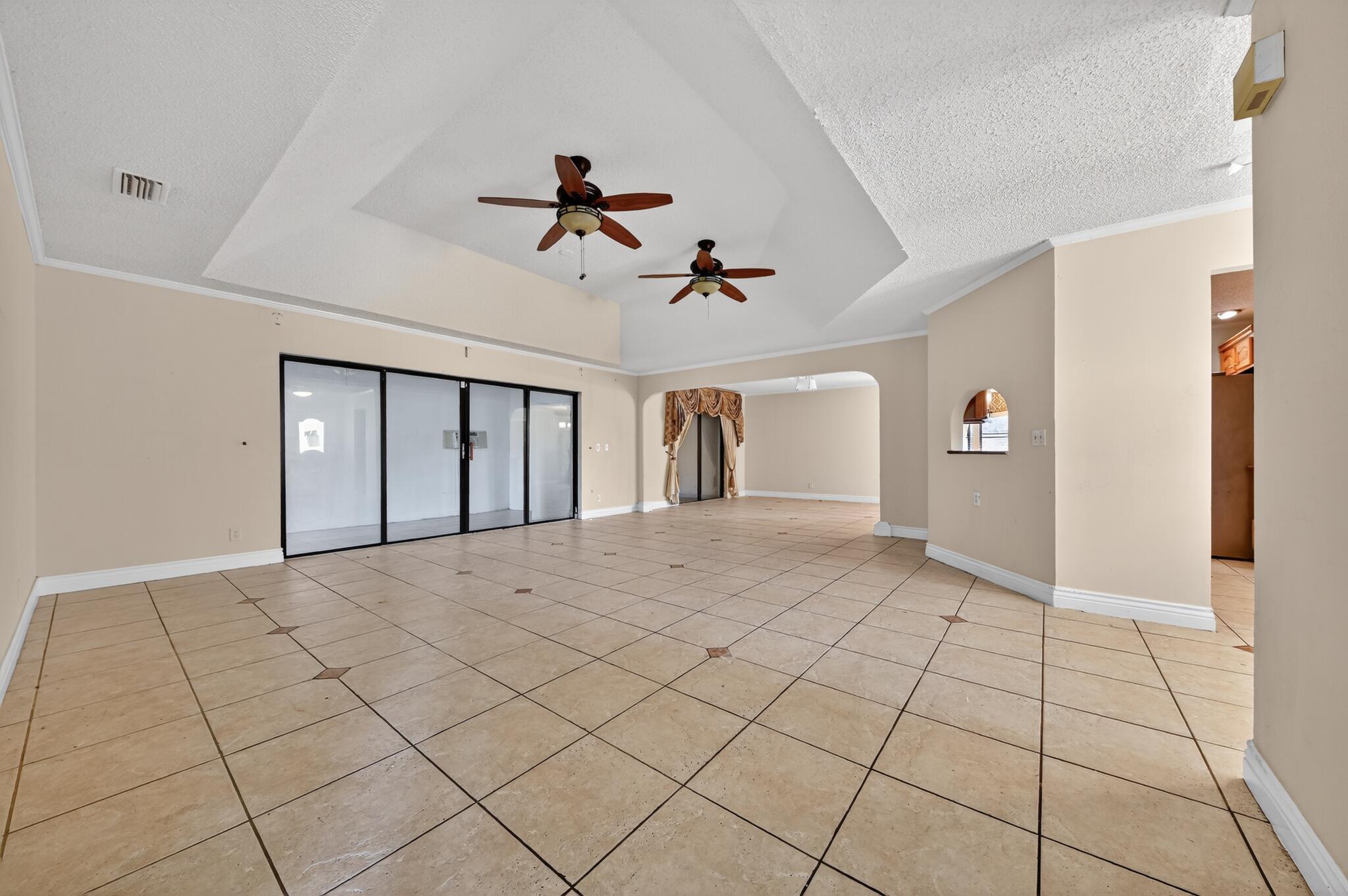 LAKES OF SHERBROOKE PH 4 - Residential