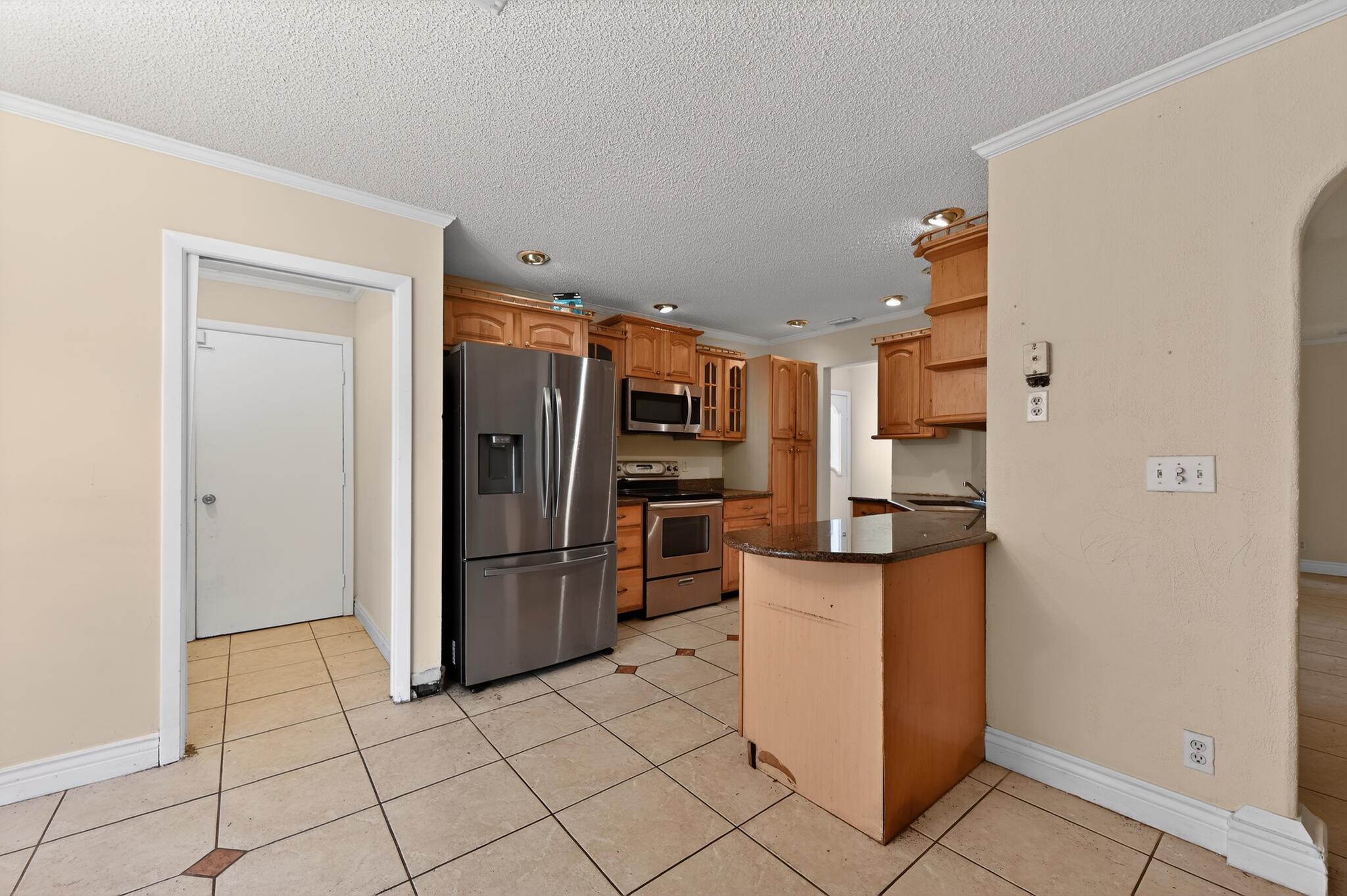 LAKES OF SHERBROOKE PH 4 - Residential