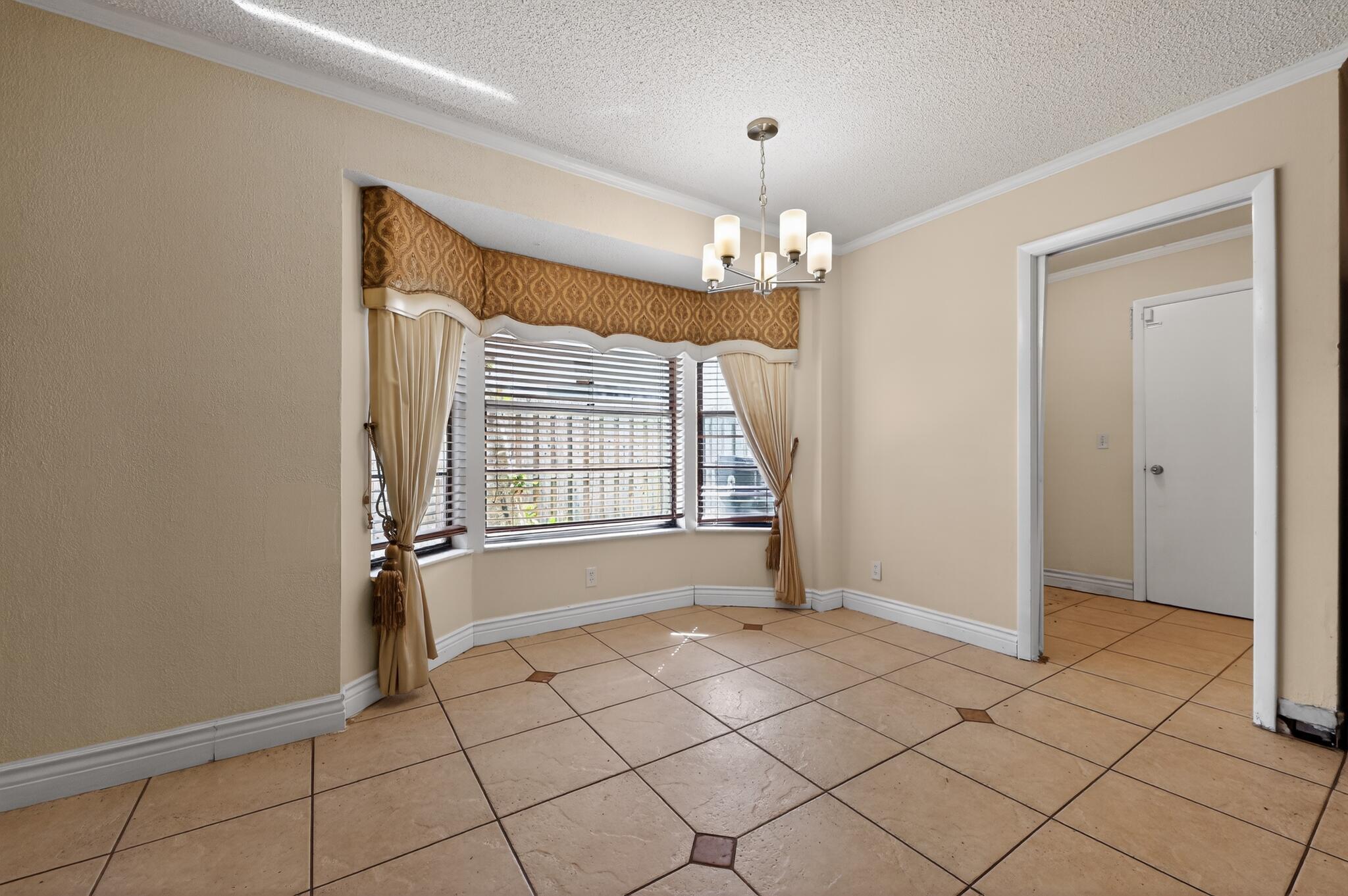 LAKES OF SHERBROOKE PH 4 - Residential