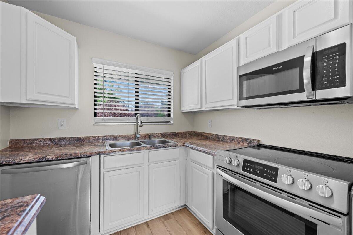 PORT ST LUCIE SECTION 30 - Residential