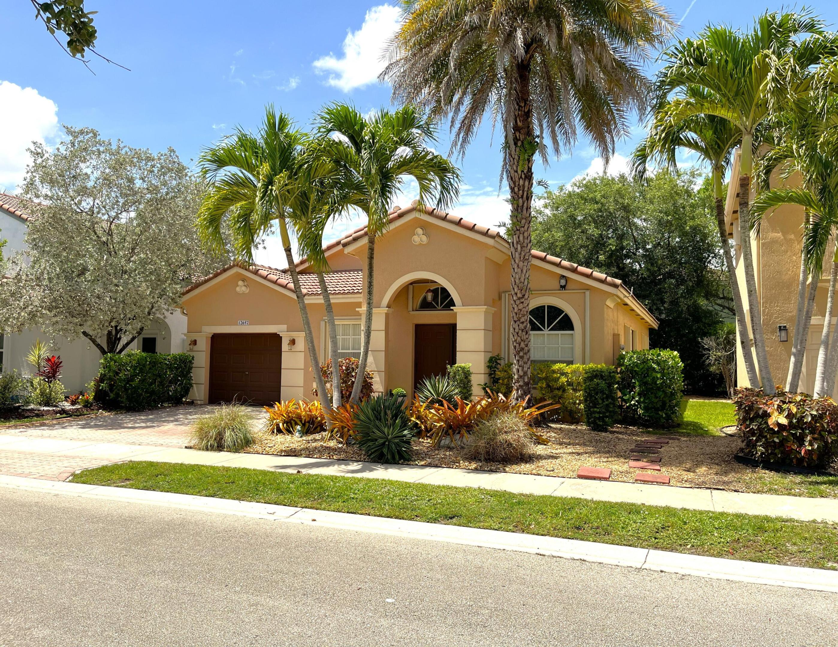 LAKEVIEW WEST - Residential