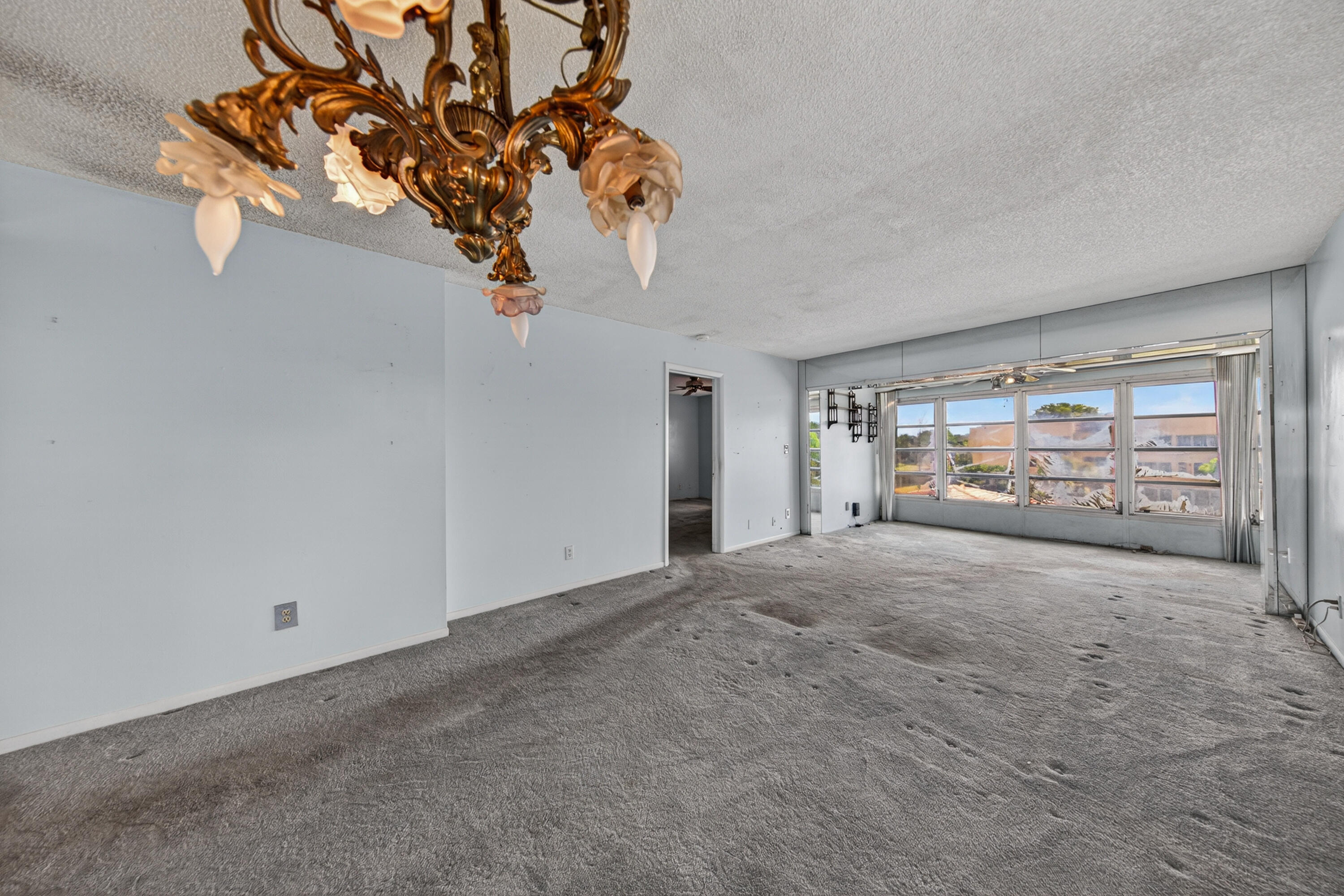 BERMUDA CLUB FOUR CONDO - Residential