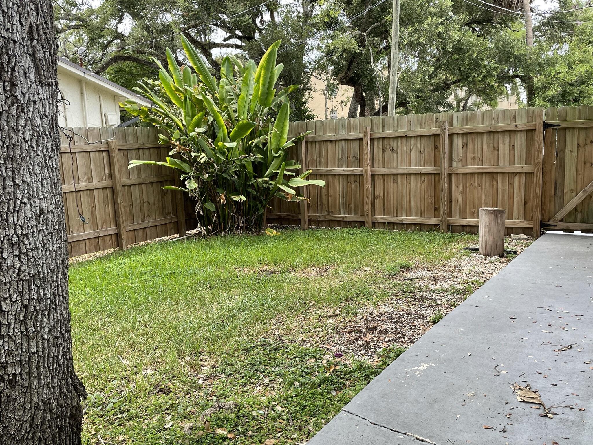 RIVERSIDE PARK - Residential Income