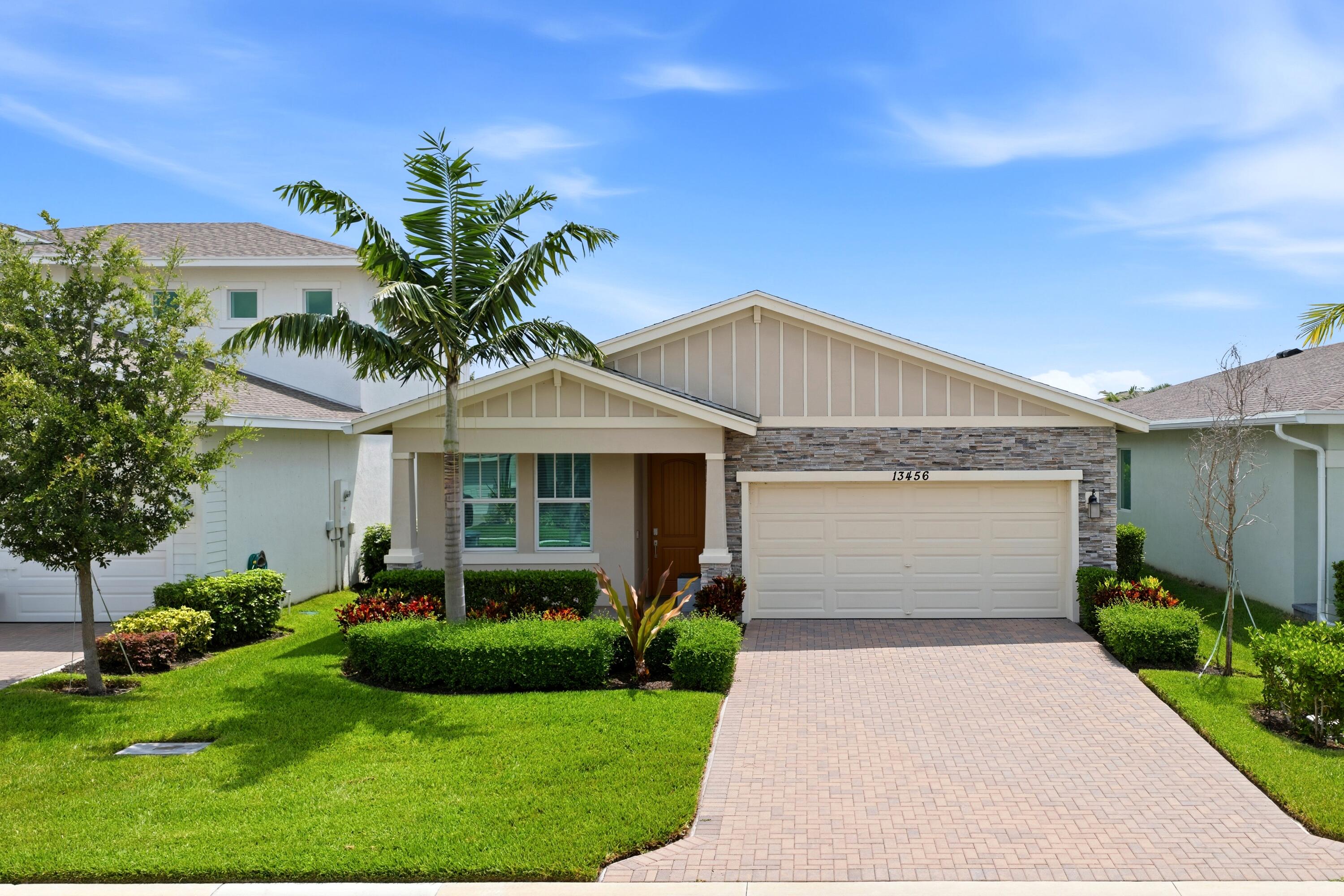 DELRAY TRAILS AT VILLA DELRAY PUD - Residential
