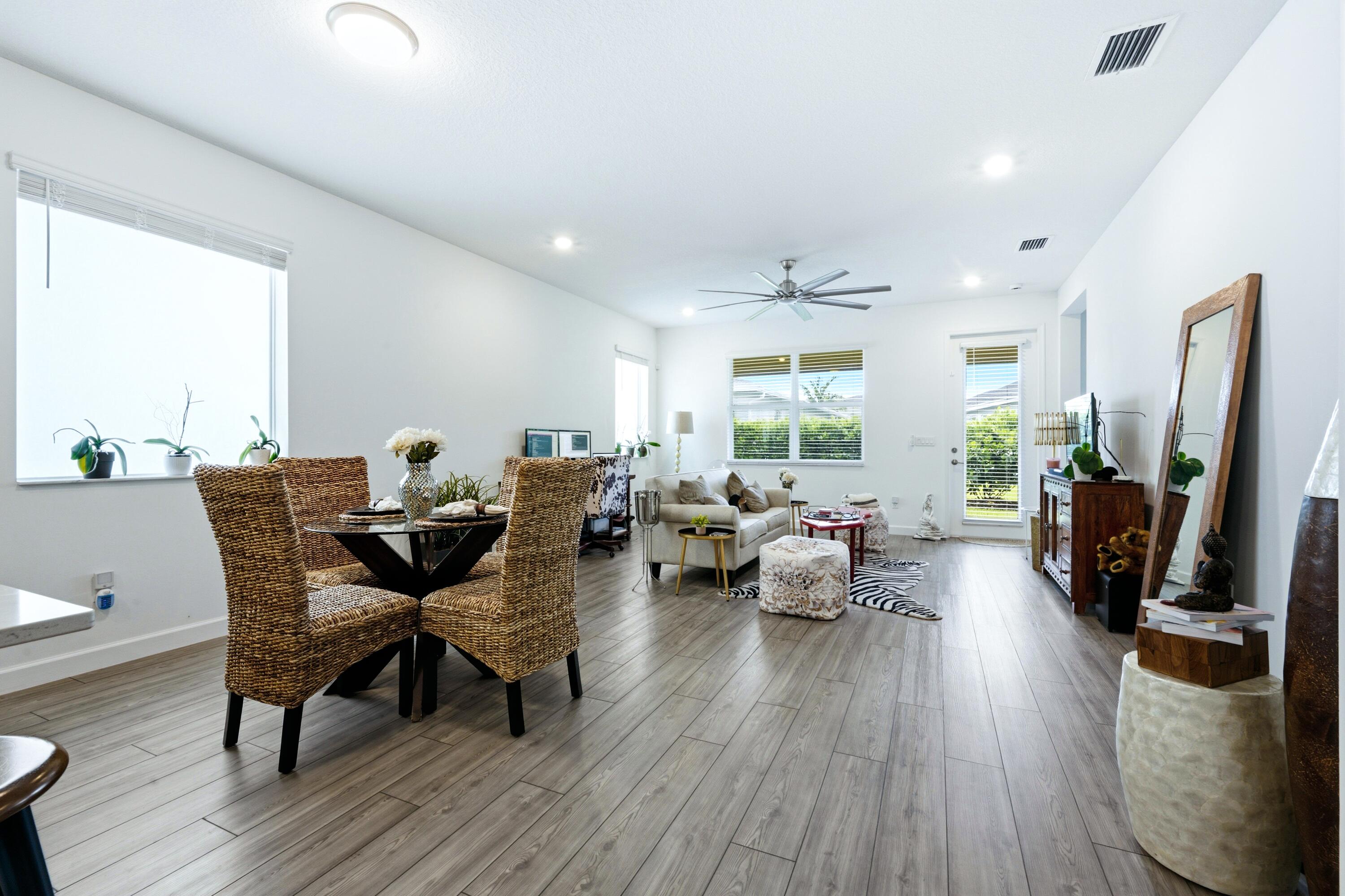 DELRAY TRAILS AT VILLA DELRAY PUD - Residential