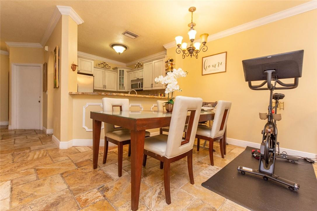 Pelican Pointe - Residential