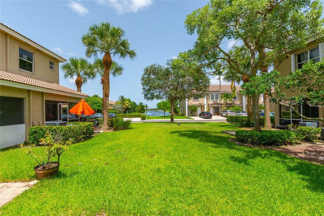 Pelican Pointe - Residential