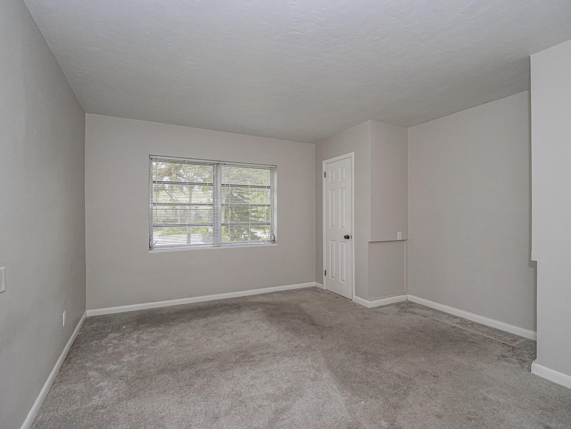 HEATHER WAY - Residential