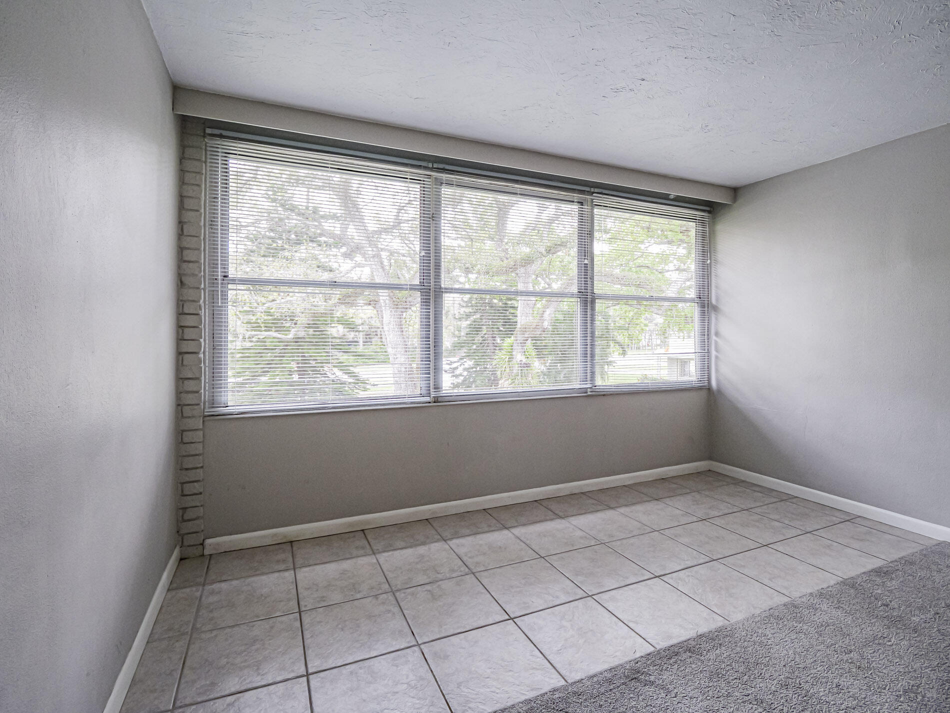 HEATHER WAY - Residential