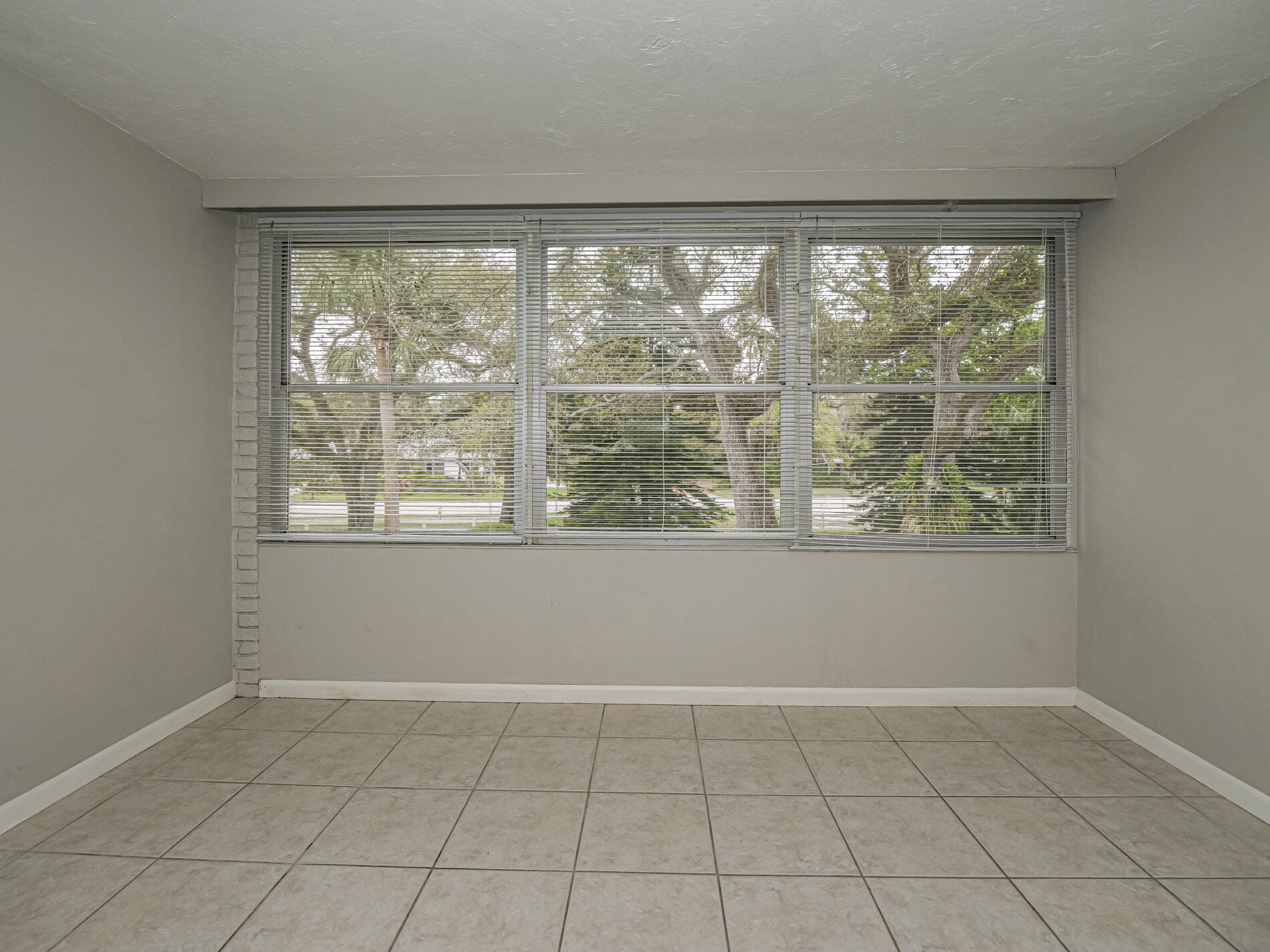 HEATHER WAY - Residential