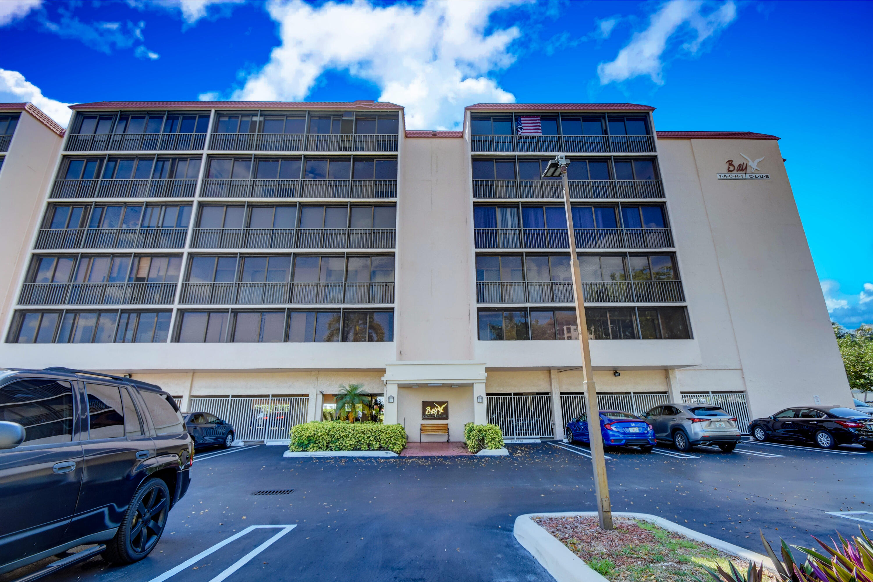 BAY YACHT CLUB CONDO - Residential