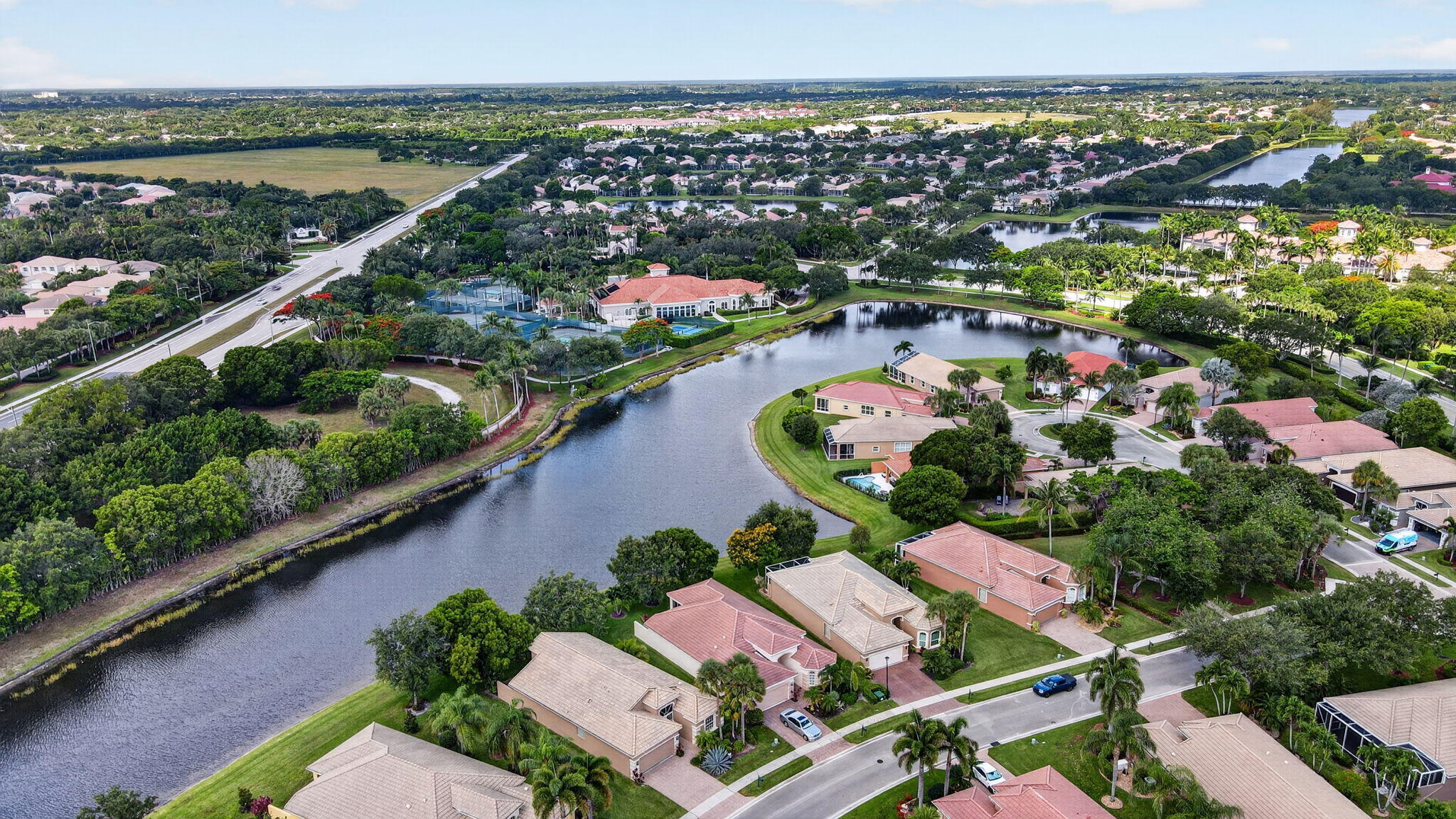VILLAGES OF WINDSOR - Residential