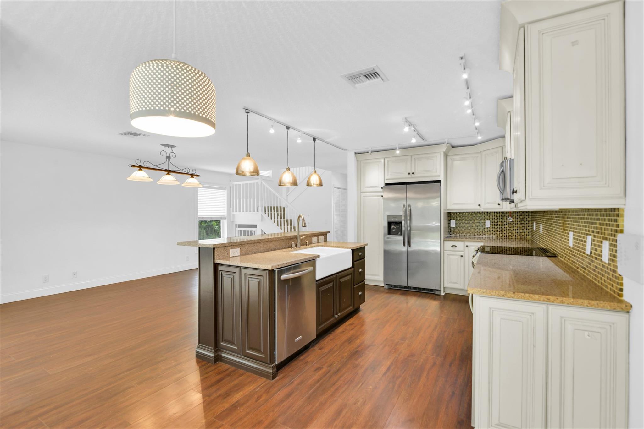 Terramar One 140-30 B - Residential