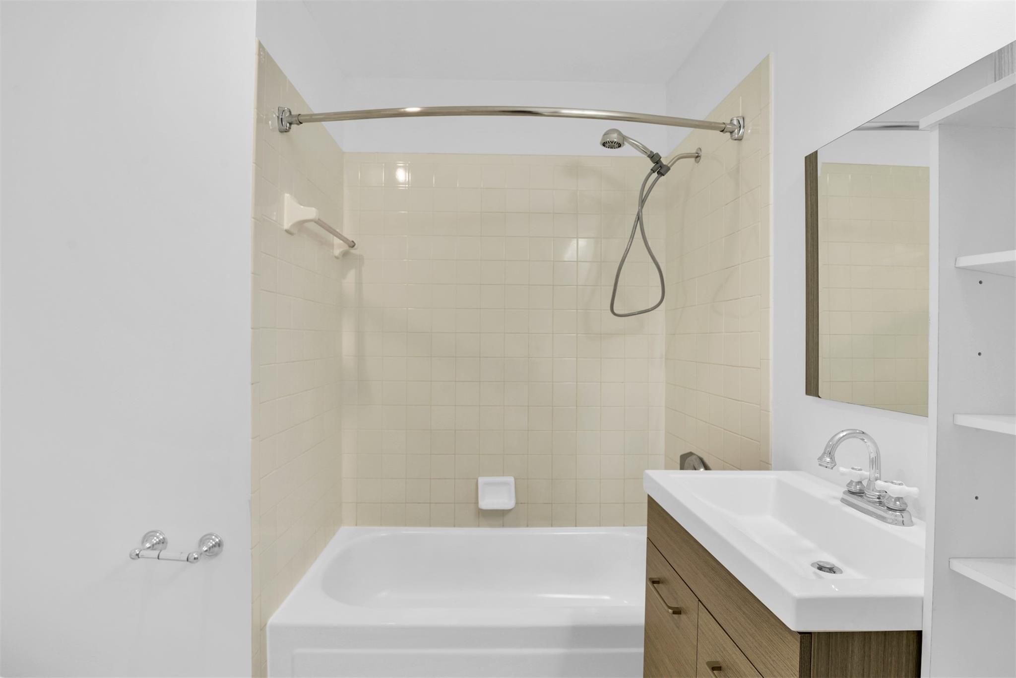 Terramar One 140-30 B - Residential