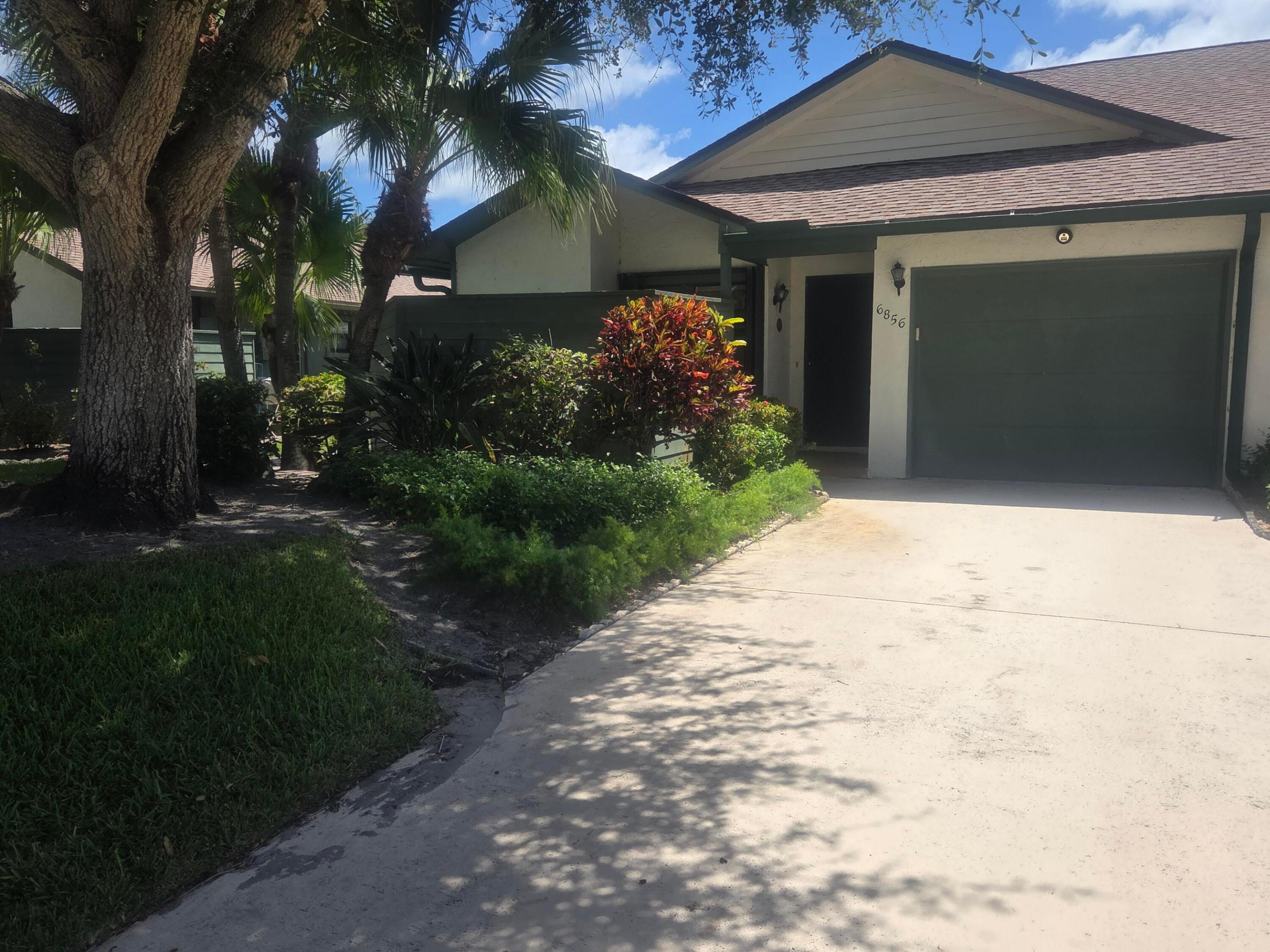 BUNKER HILL AT HERITAGE RIDGE EAST - Residential