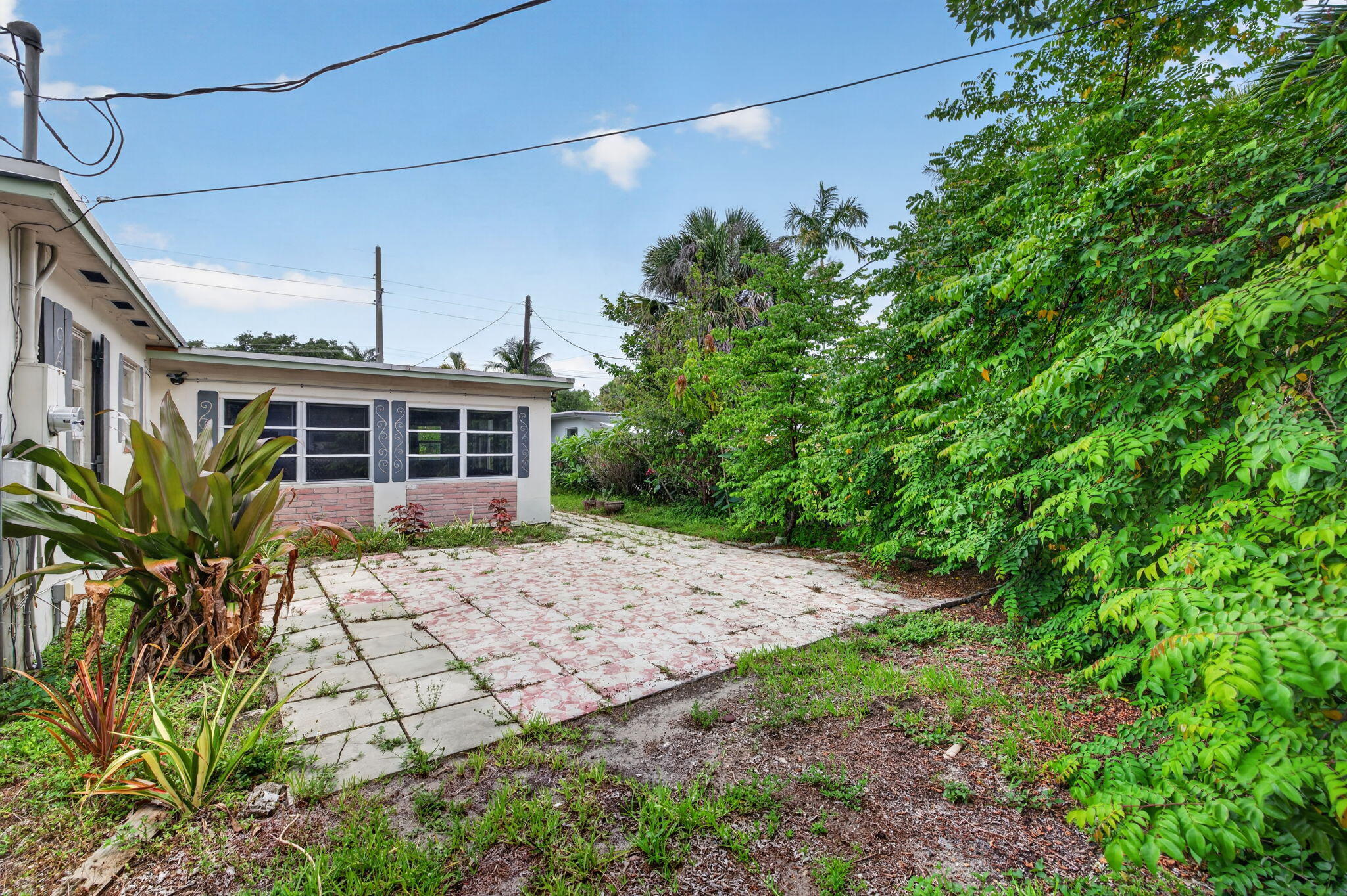 PINEHURST - Residential Lease