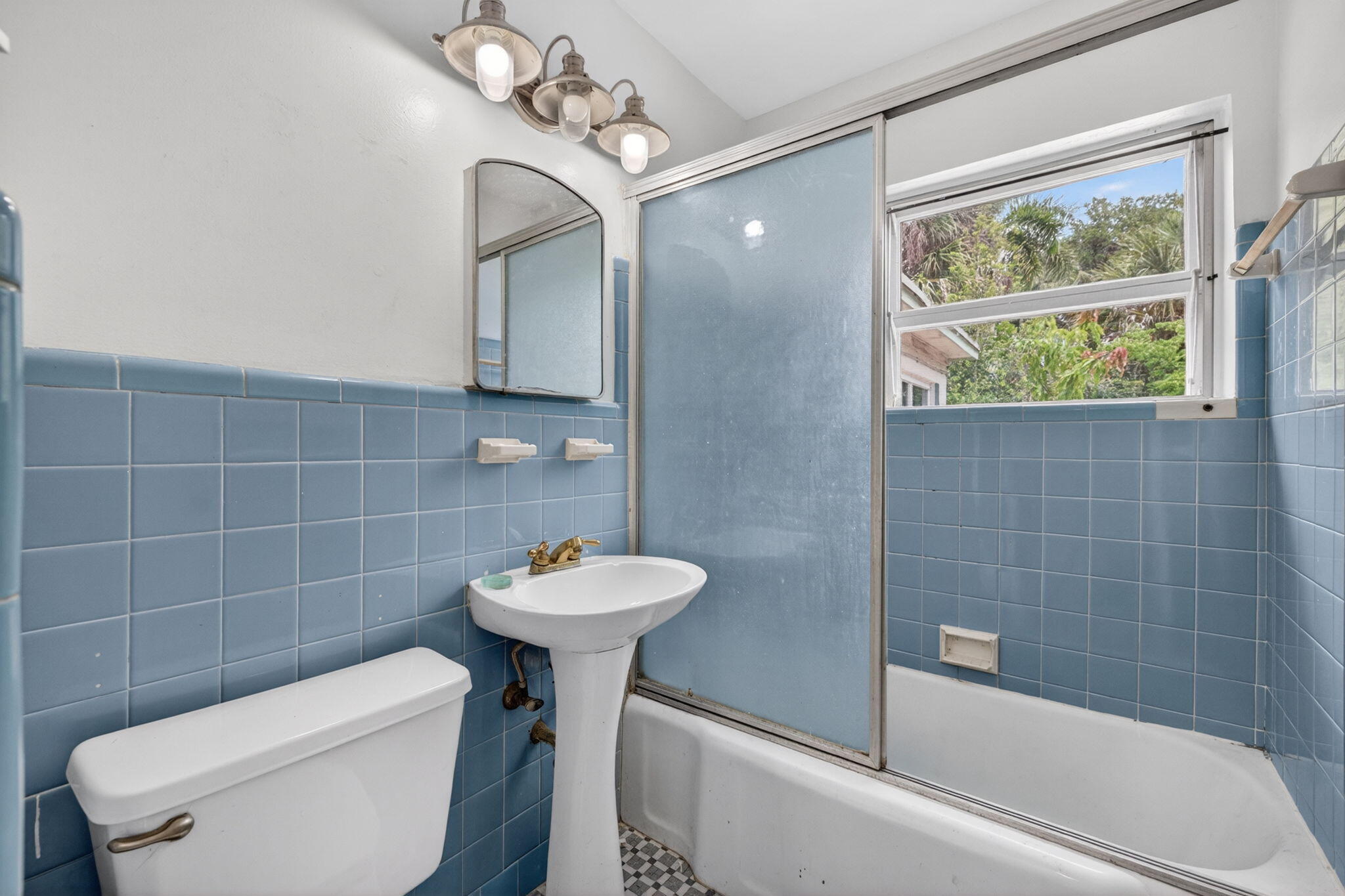 PINEHURST - Residential Lease