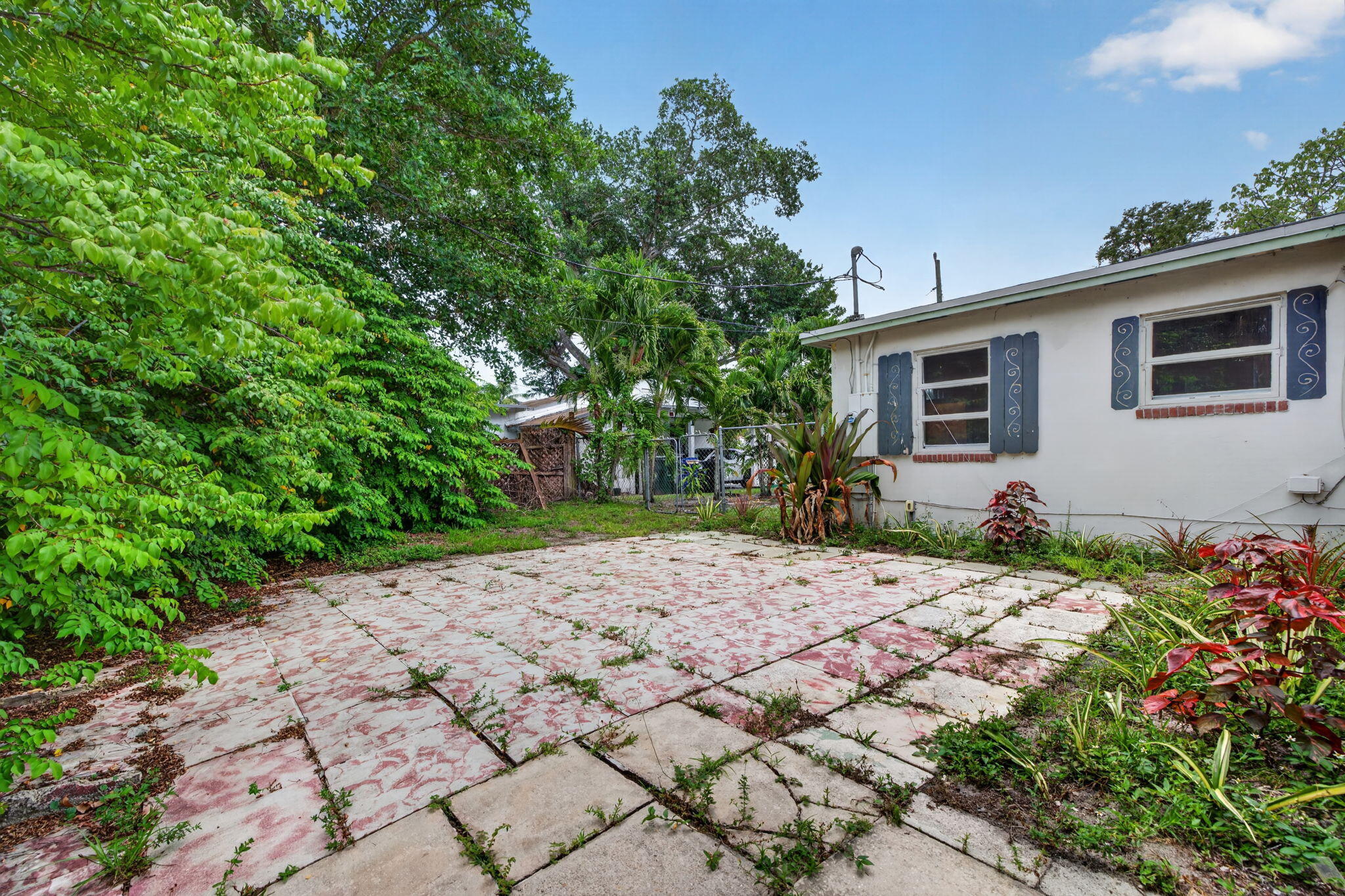 PINEHURST - Residential Lease