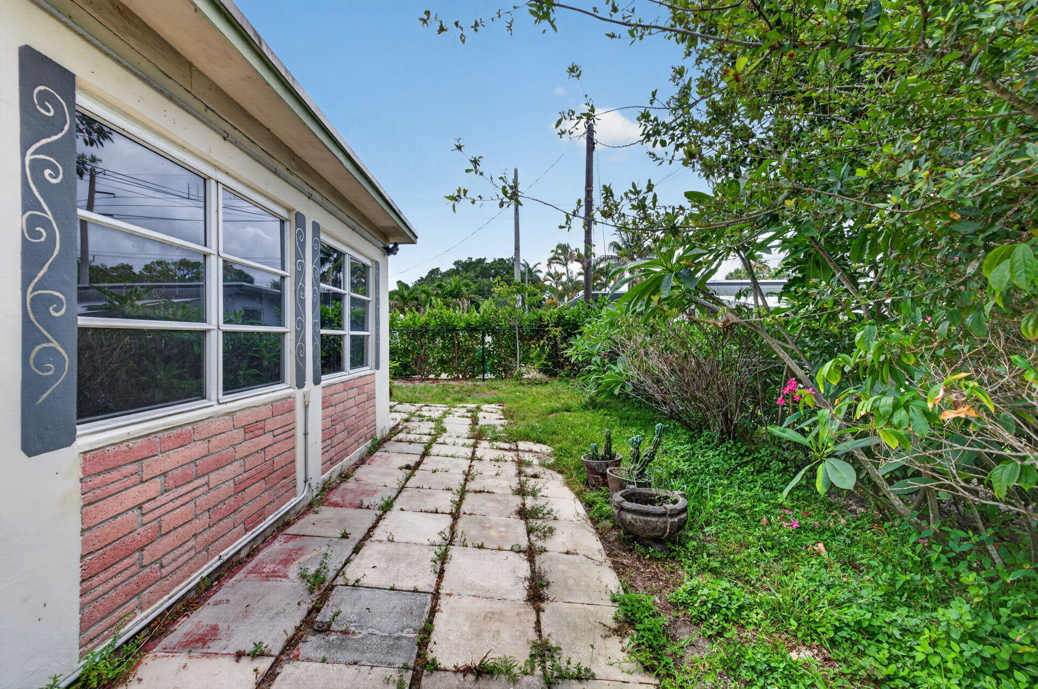 PINEHURST - Residential Lease