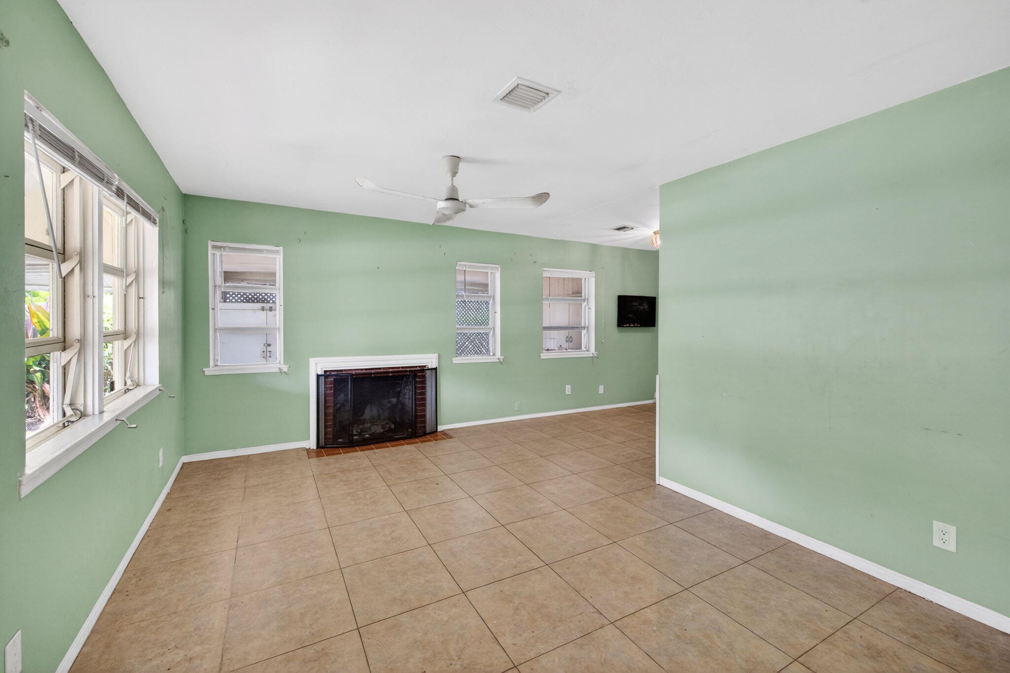 PINEHURST - Residential Lease