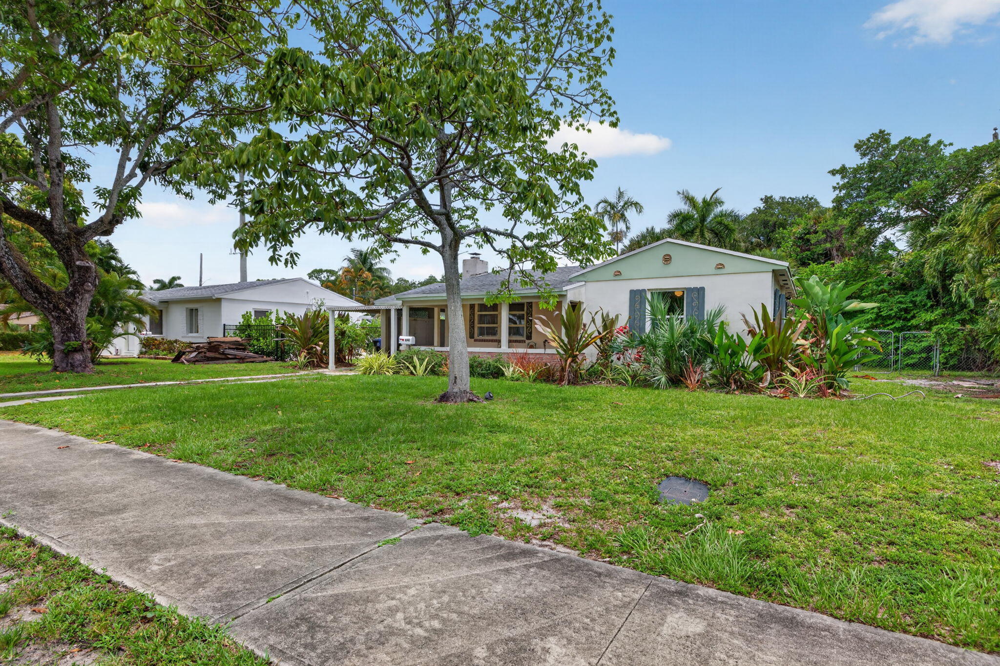 PINEHURST - Residential Lease