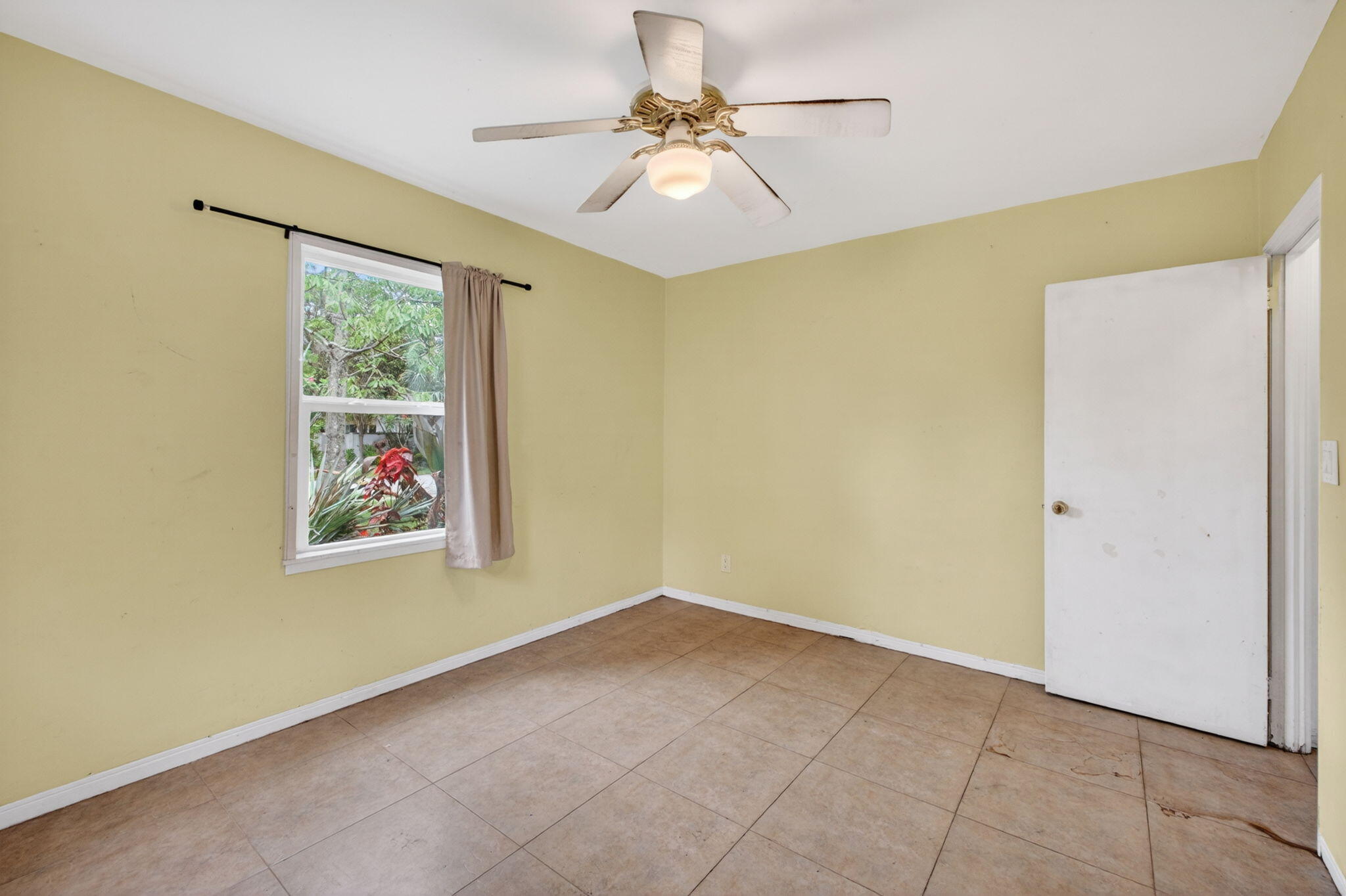 PINEHURST - Residential Lease