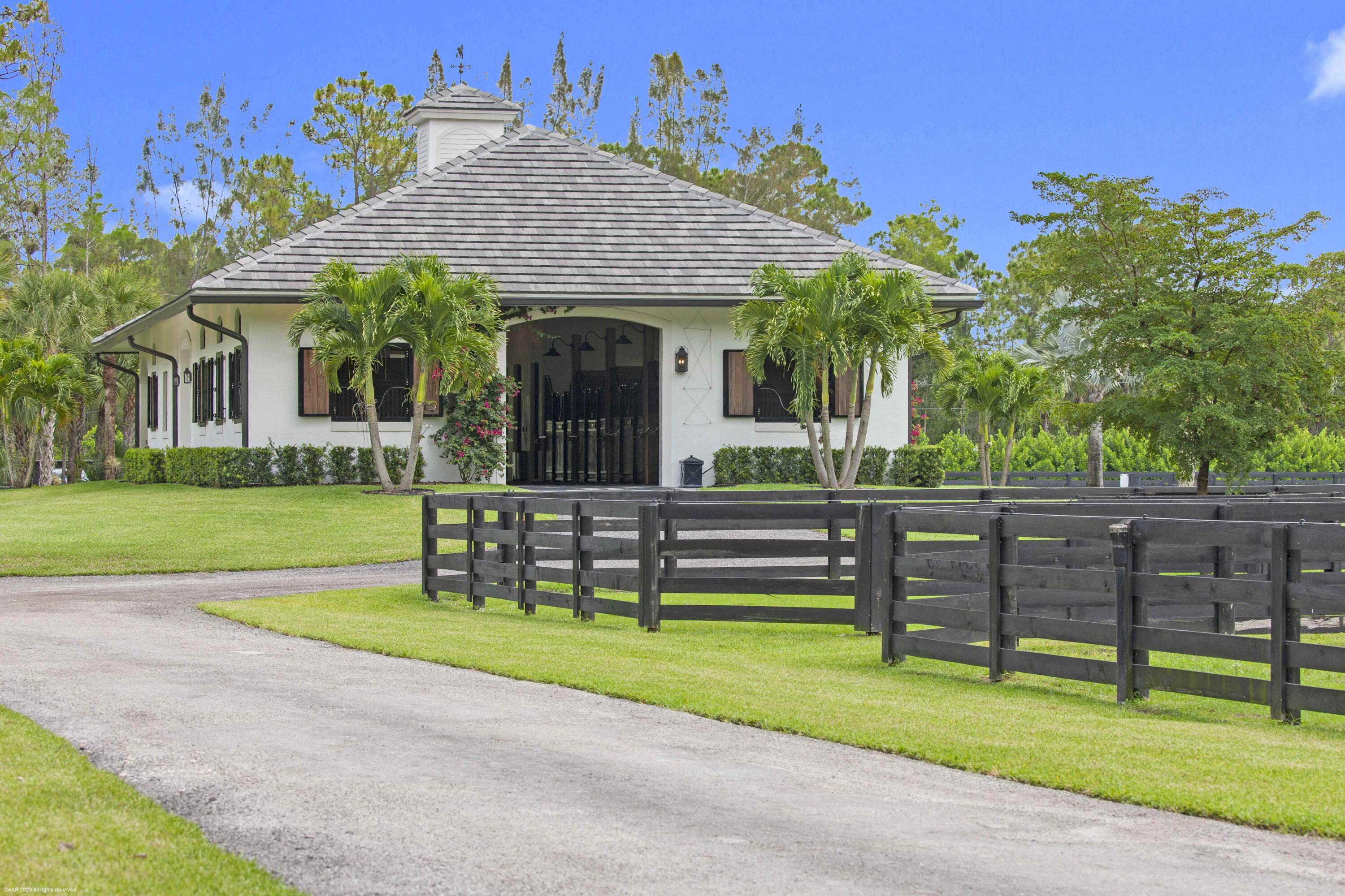 FOX TRAIL - Residential
