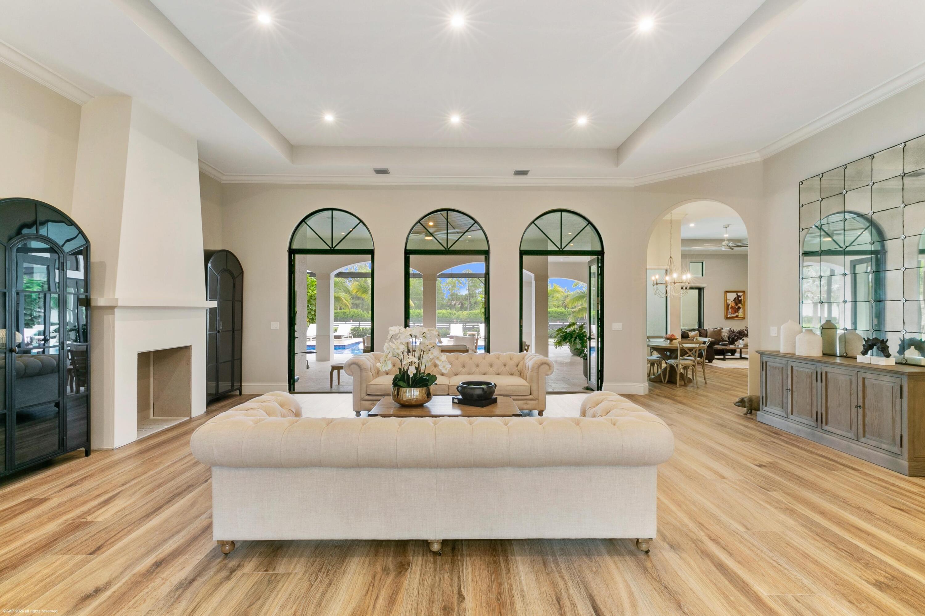 FOX TRAIL - Residential