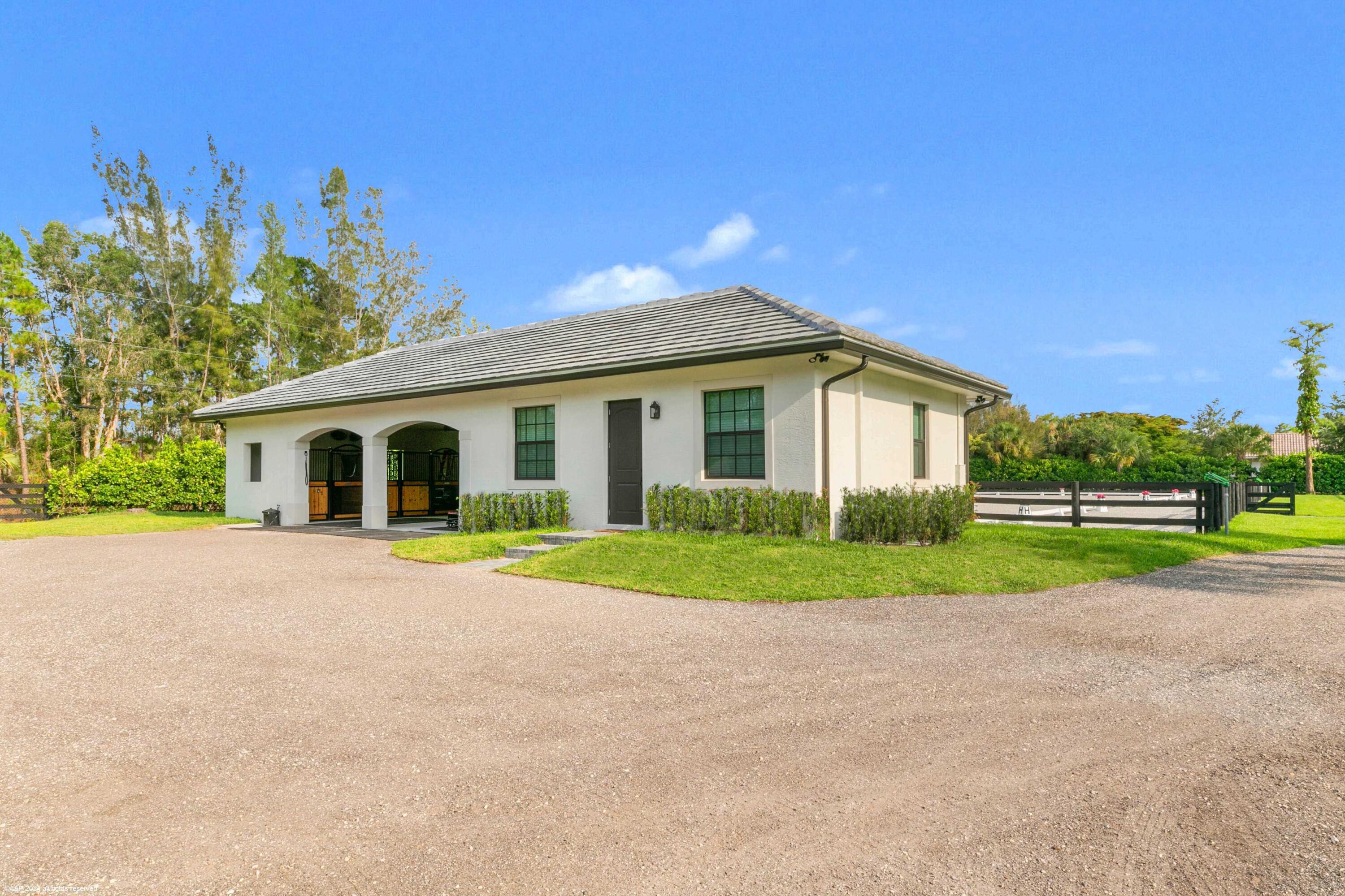 FOX TRAIL - Residential