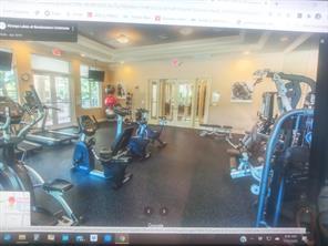 VIZCAYA LAKES CONDO - Residential Lease