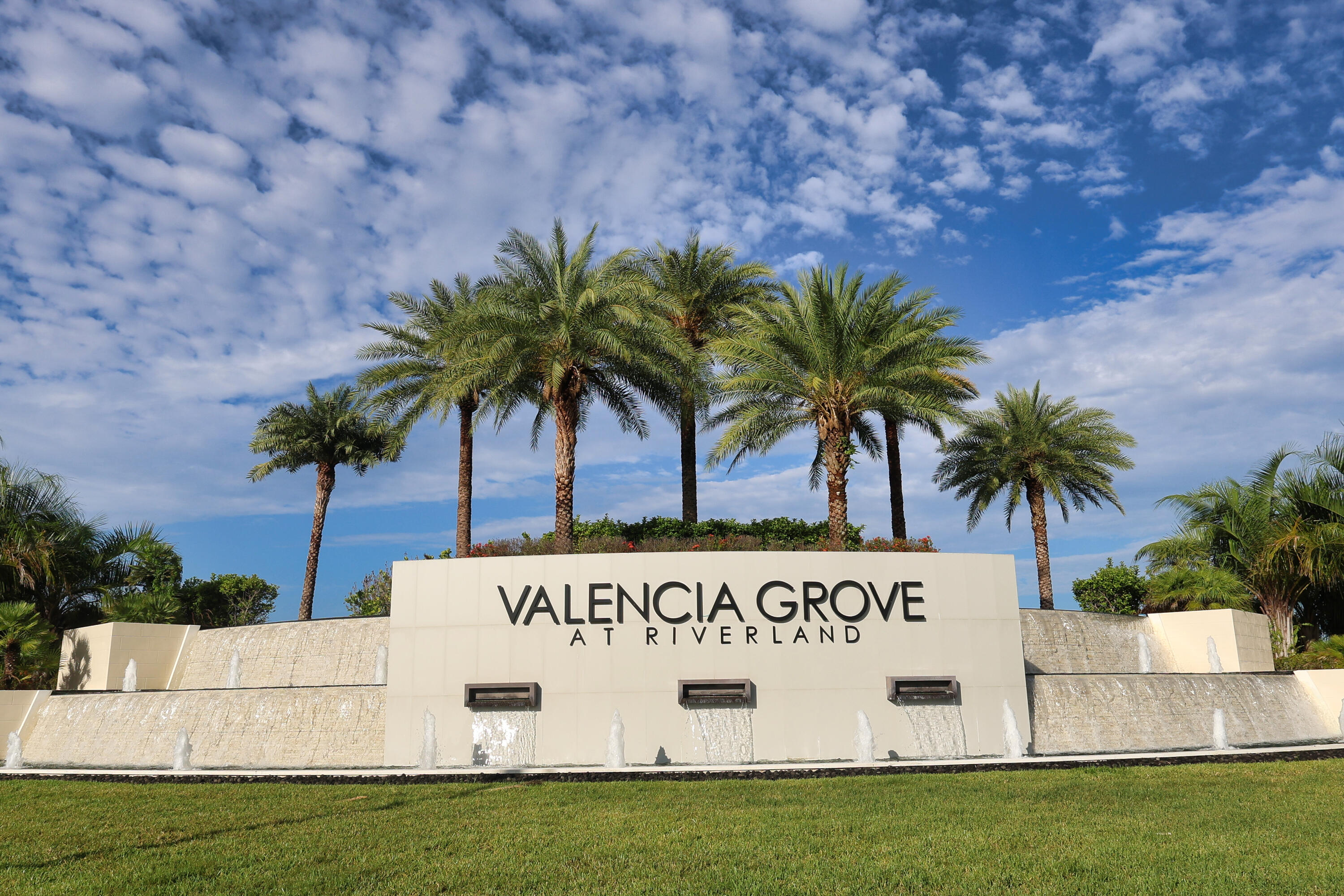 RIVERLAND - VALENCIA GROVE - Residential